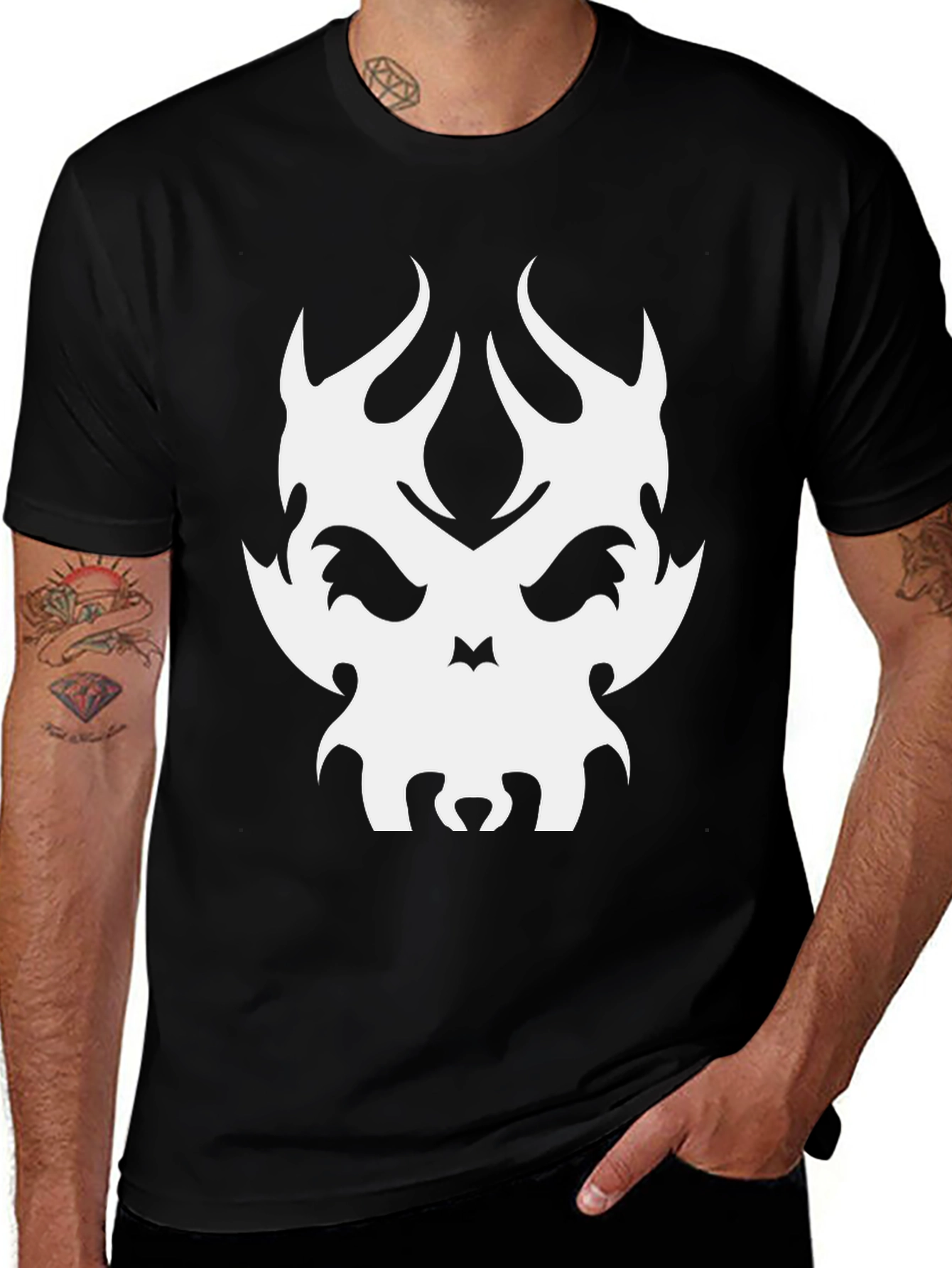 Variant 15 of Skull Flames Graphic Tee - Black Cotton Comfort