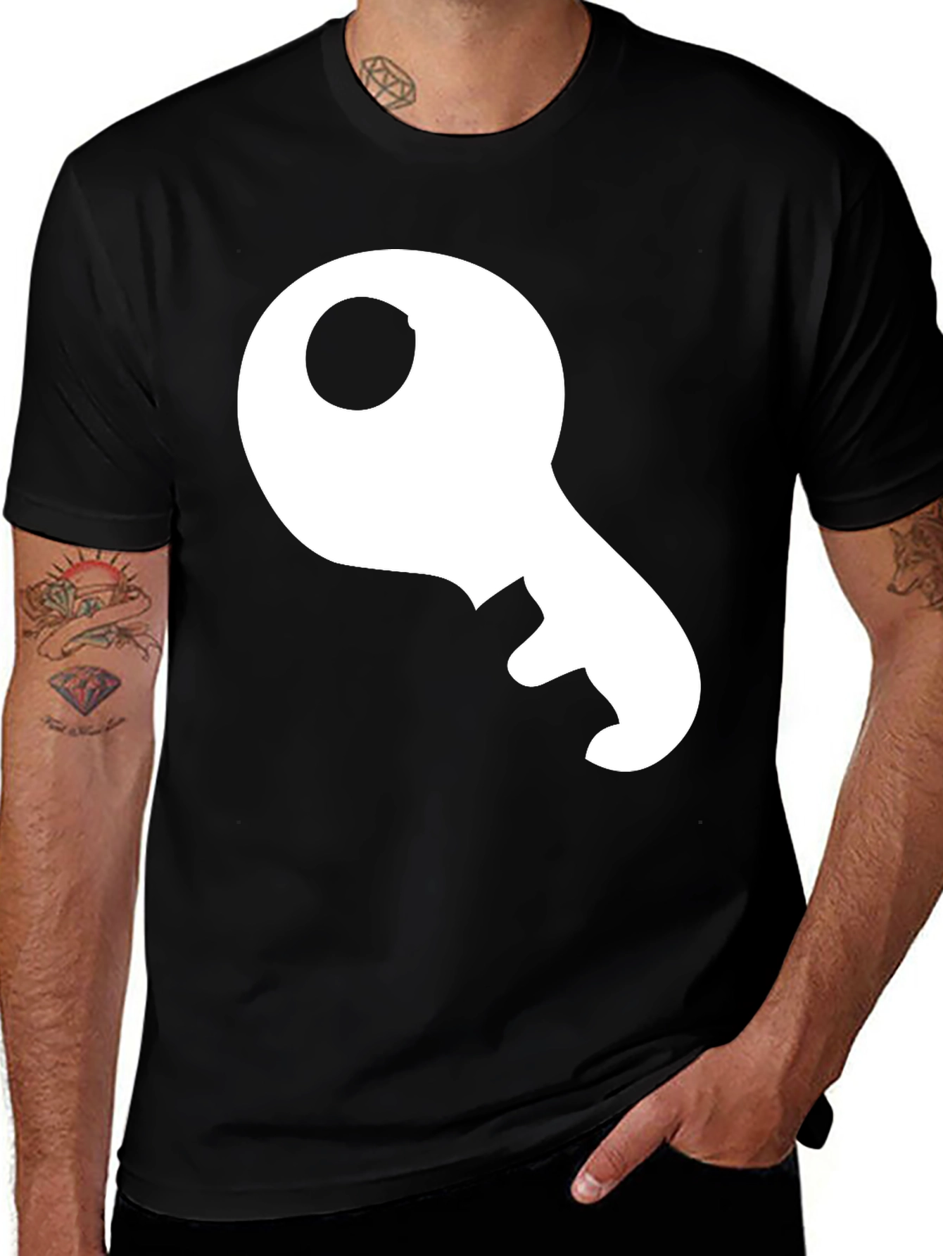 Variant 8 of Key Graphic Black T-Shirt