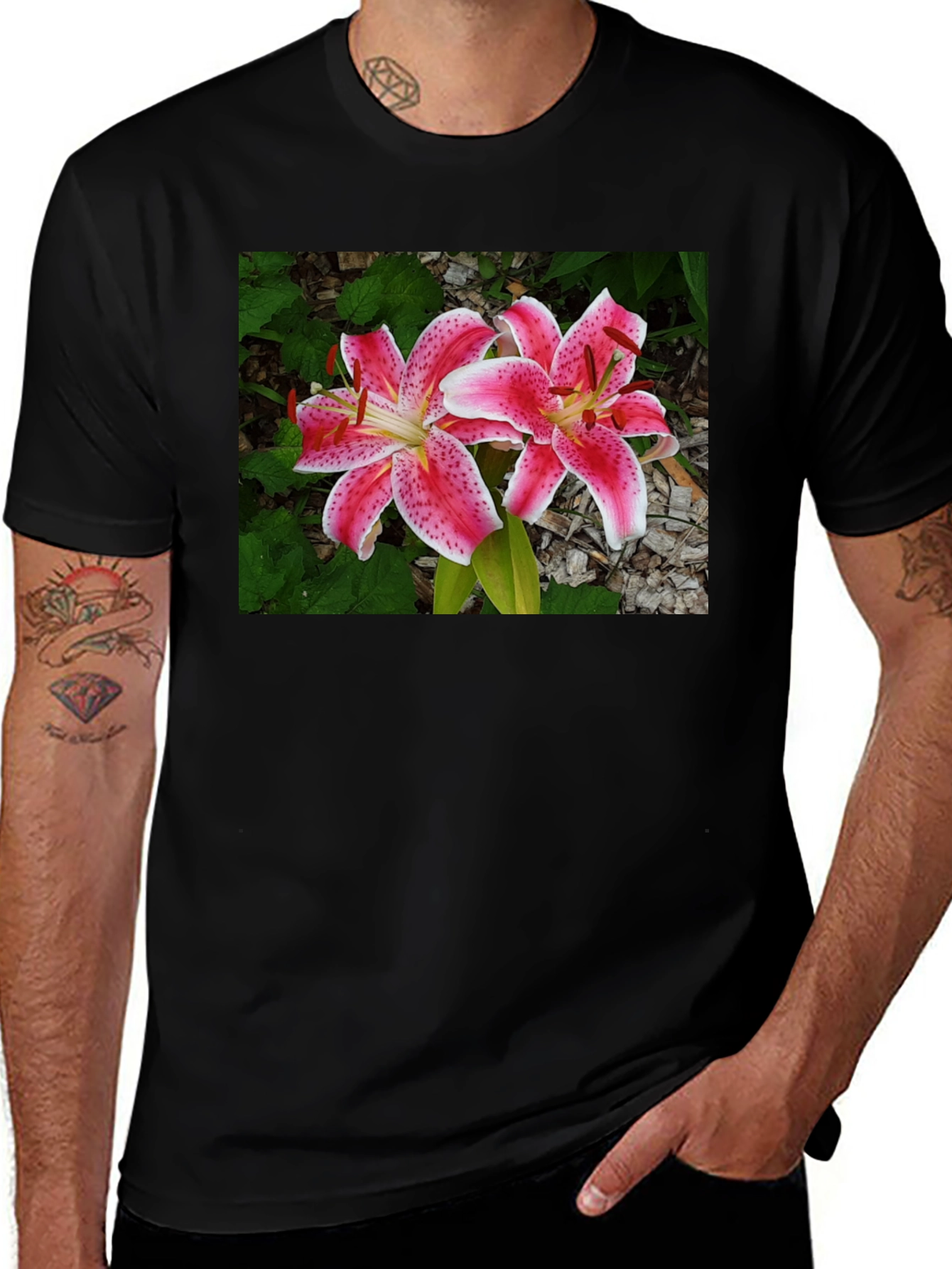 Black Floral Lily Print Black T-Shirt main image