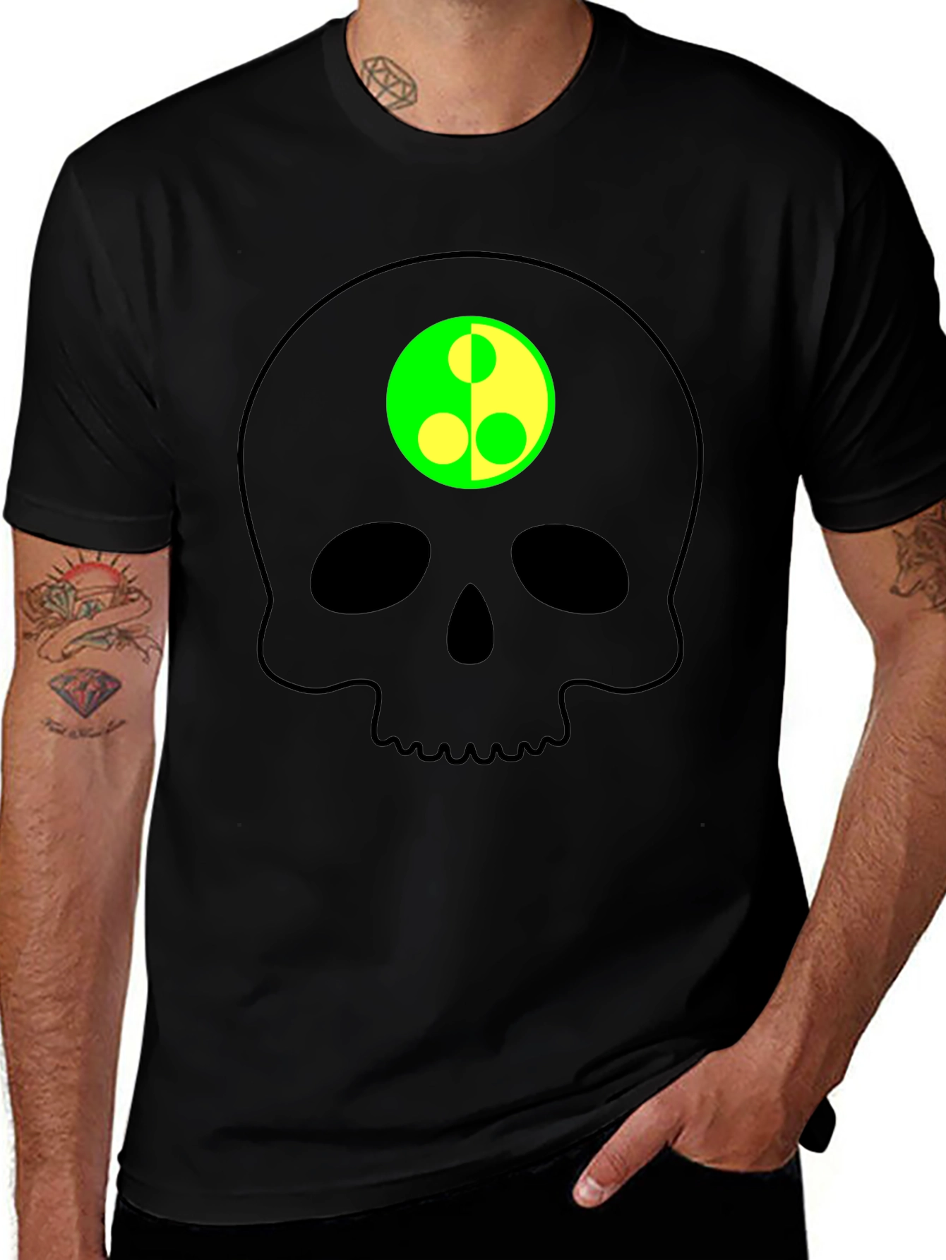 Variant 7 of Skull Tee - Green and Yellow Symbol