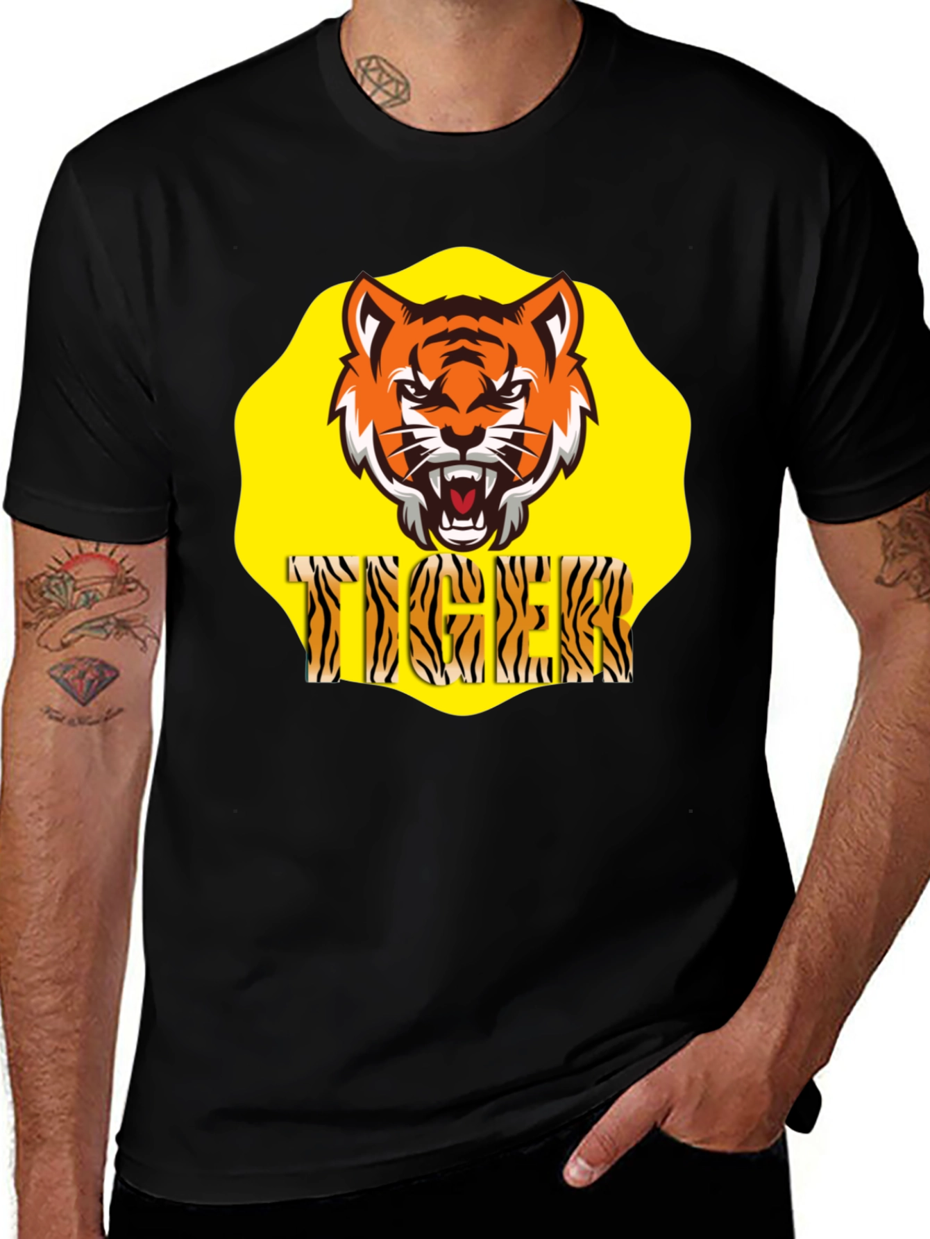 Variant 28 of Tiger Graphic Black T-Shirt