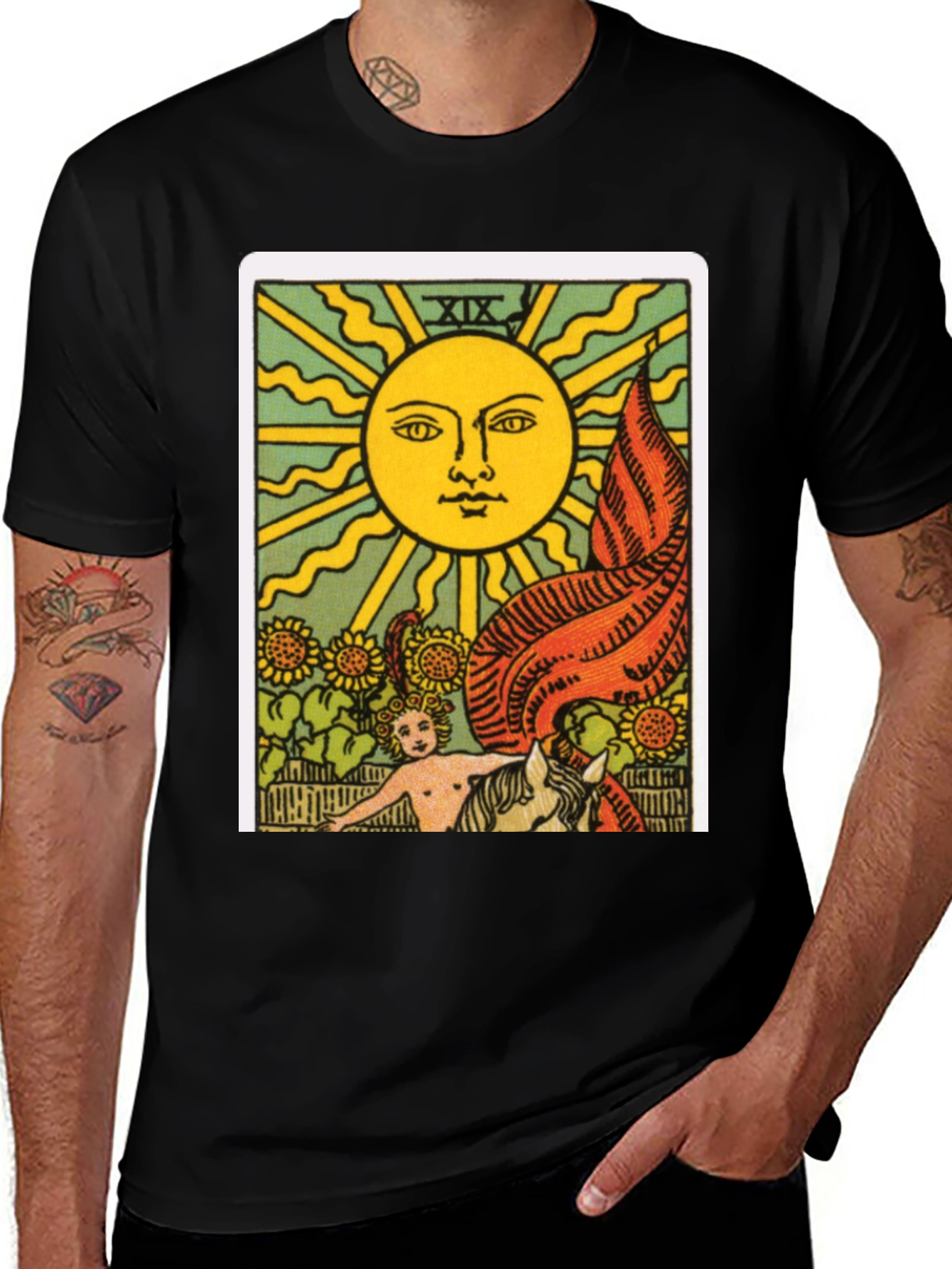 Variant 8 of The Sun Tarot Card Black T-Shirt