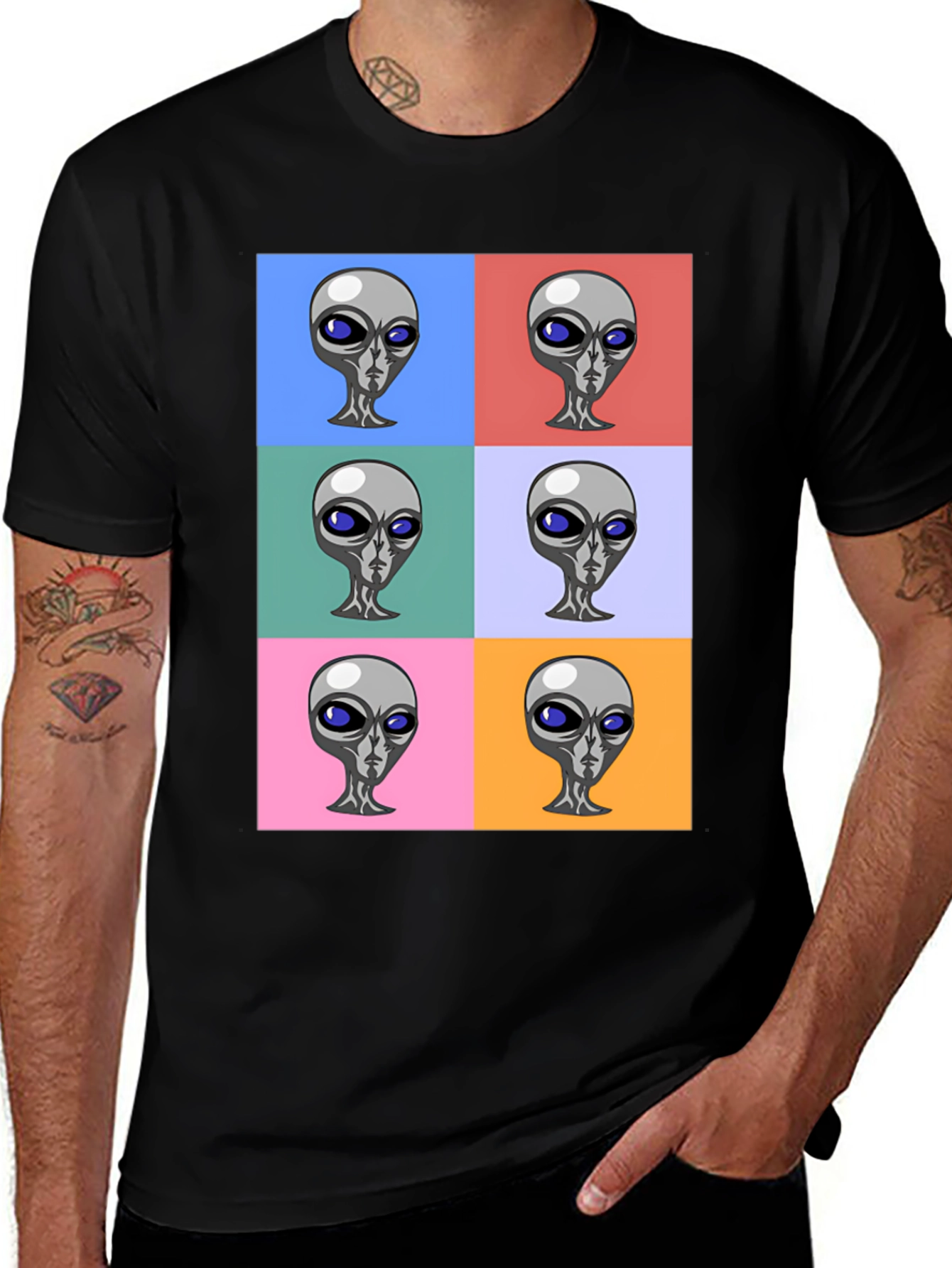 Variant 27 of Alien Pop Art Graphic T-Shirt