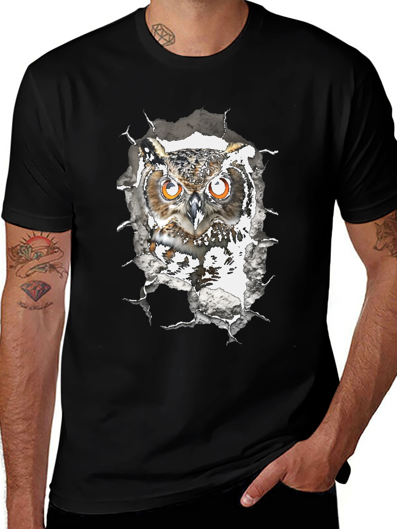 Variant 12 of Owl Graphic Print Black T-Shirt