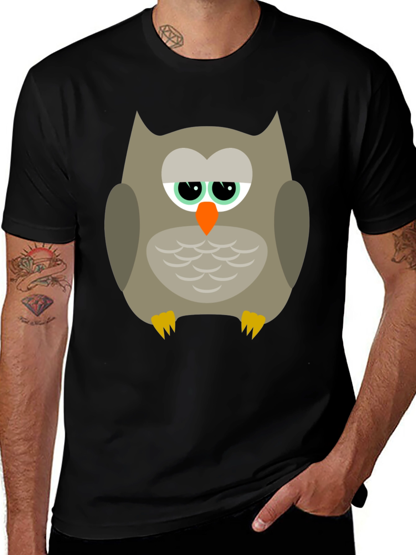 Variant 16 of Men's Black Owl Graphic Tee