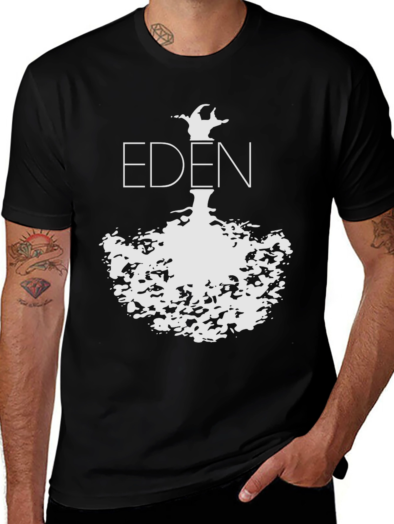 Variant 29 of EDEN Graphic Print Black T-Shirt