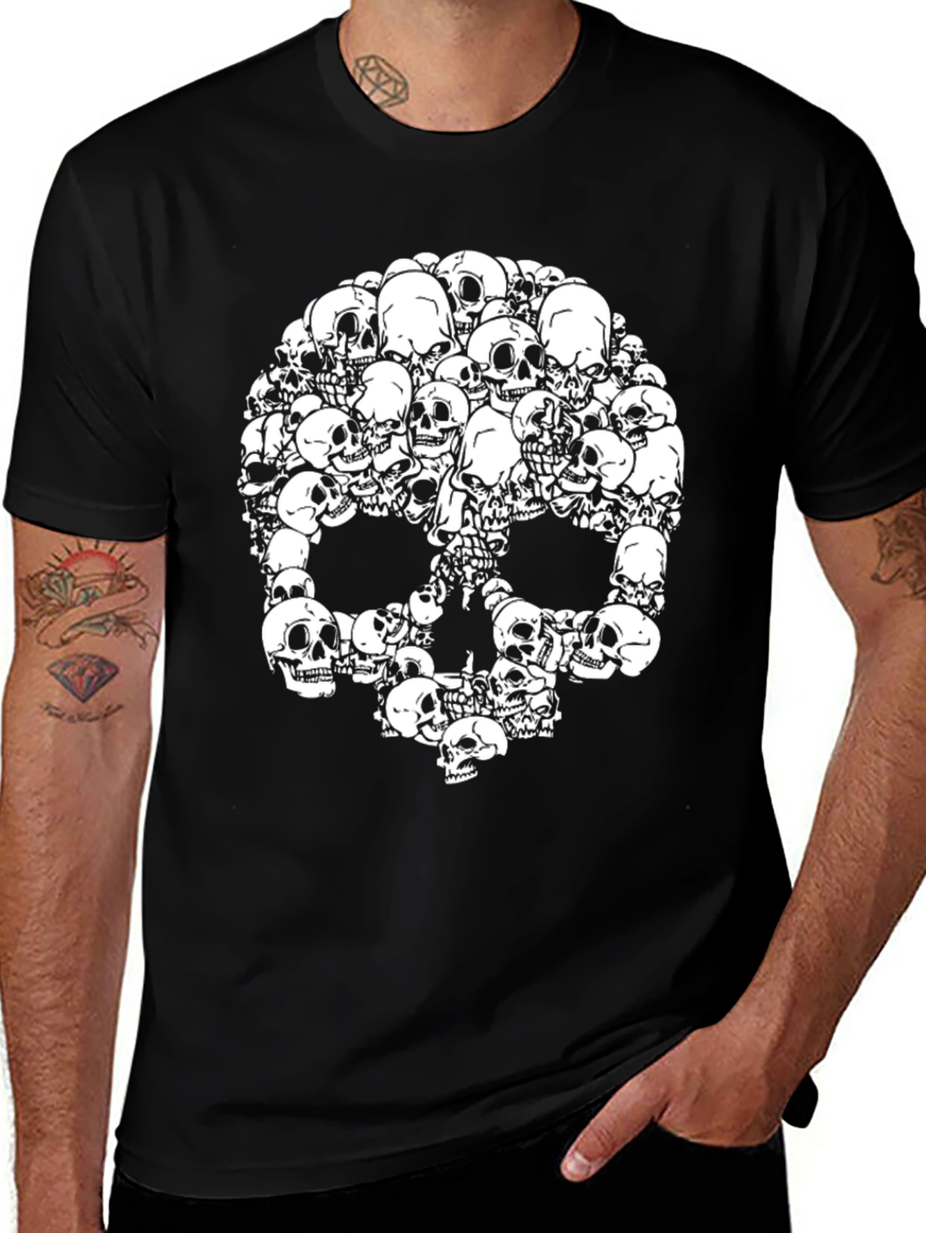 Variant 25 of Skull Pile Graphic T-Shirt
