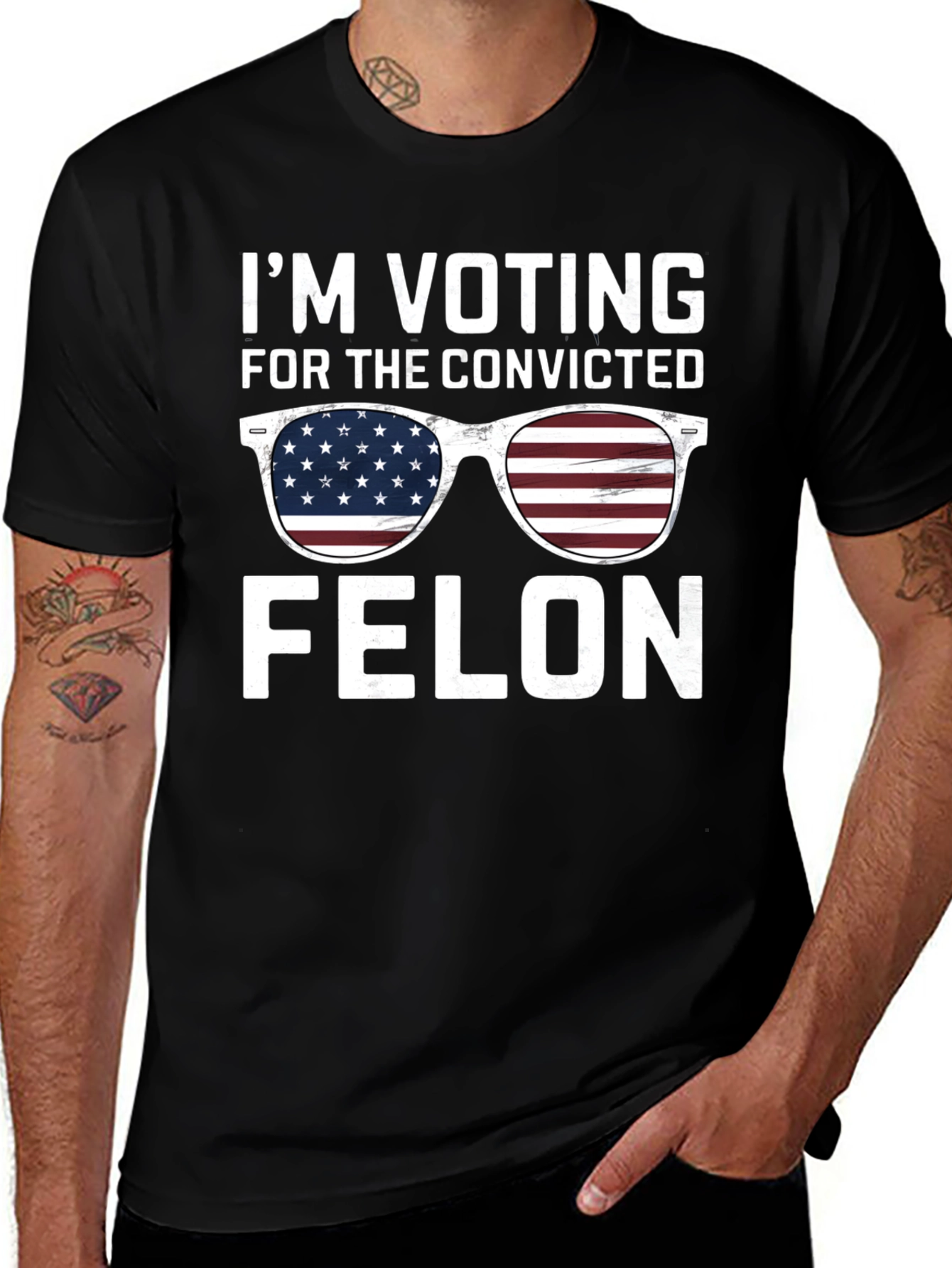 I'm Voting for the Convicted Felon T-Shirt