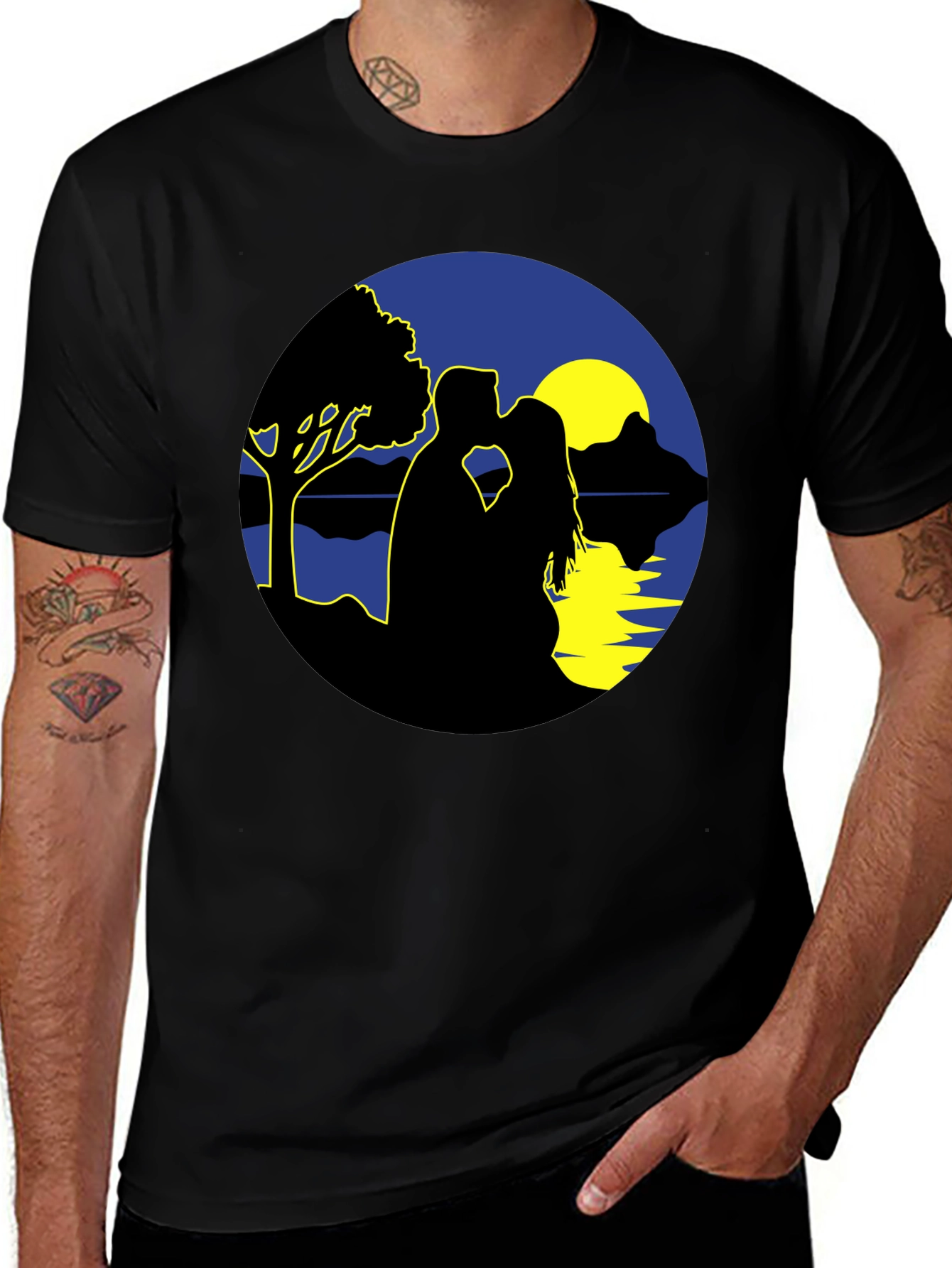 Romantic Couple Kissing Silhouette T-Shirt