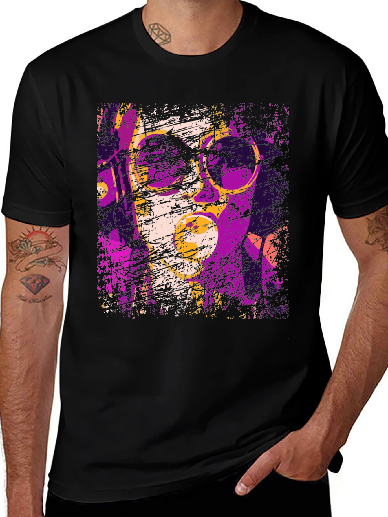 Variant 12 of Retro Style Graphic Print T-Shirt