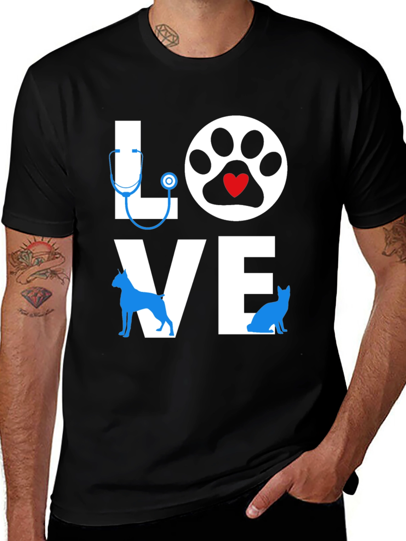 Love Vet T-Shirt - Dog & Cat Paw Design