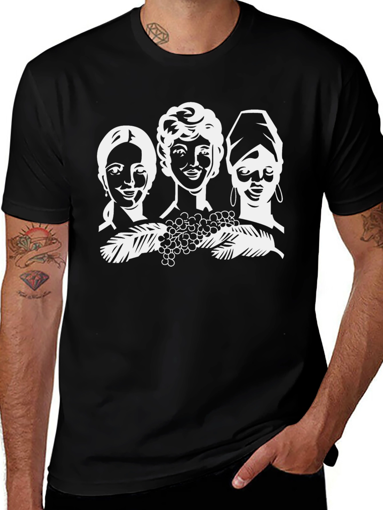 Golden Girls T-Shirt: Classic Black Tee