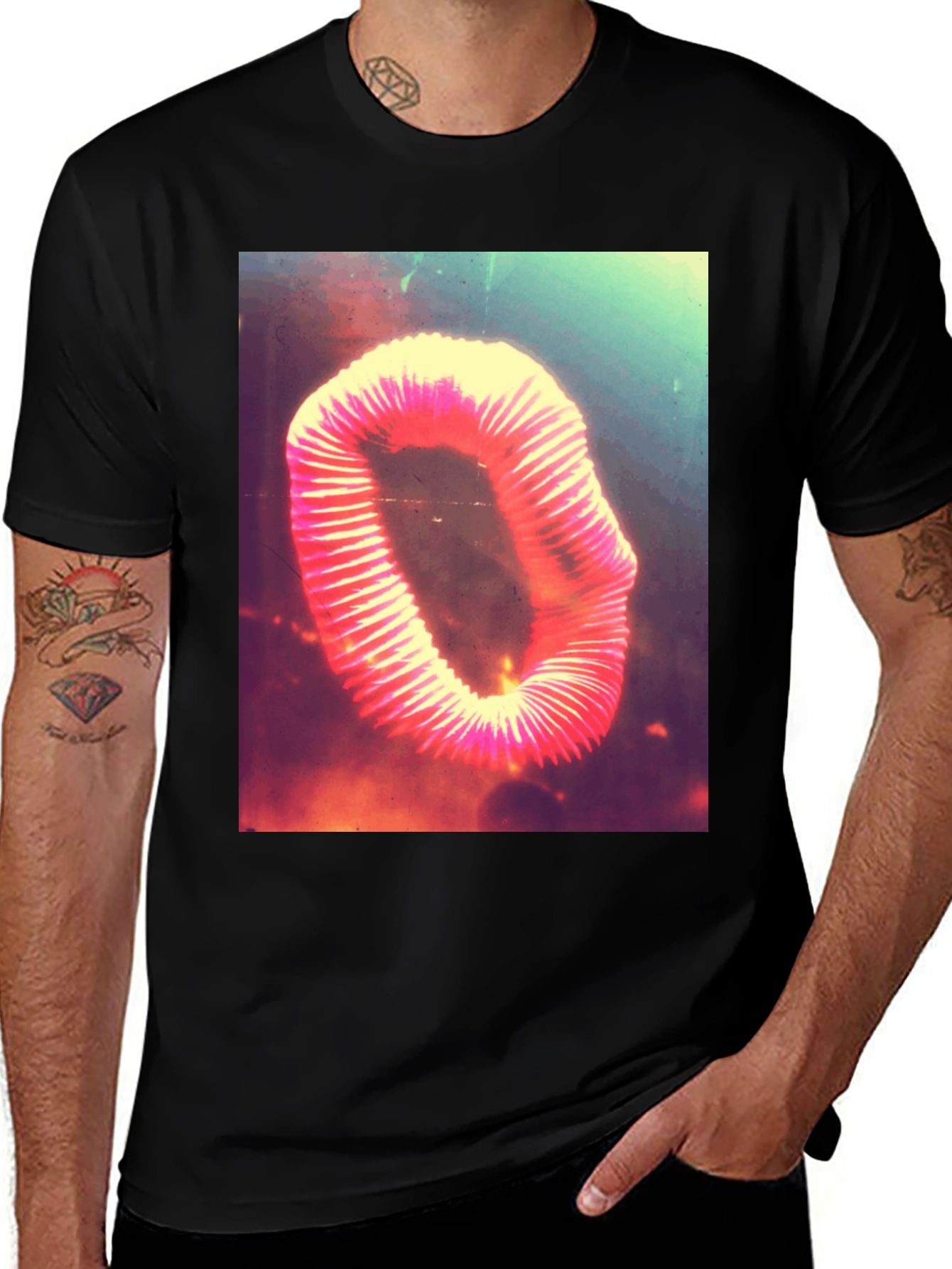 Variant 24 of Abstract Spiral Graphic T-Shirt - Black