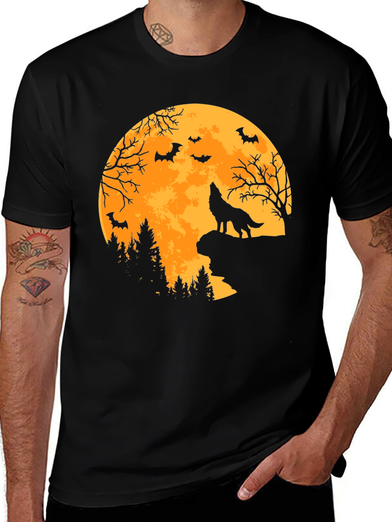 Variant 14 of Halloween Wolf Moon Graphic T-Shirt