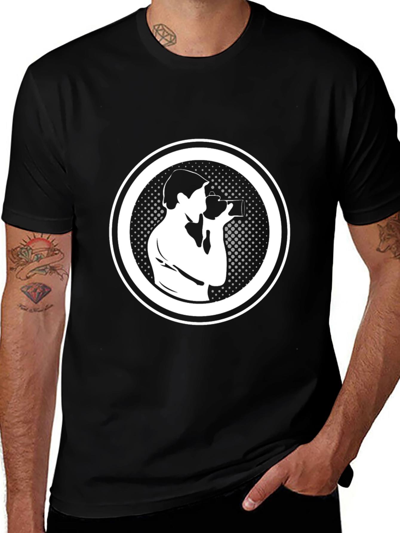 Variant 15 of Photographer Graphic Black T-Shirt