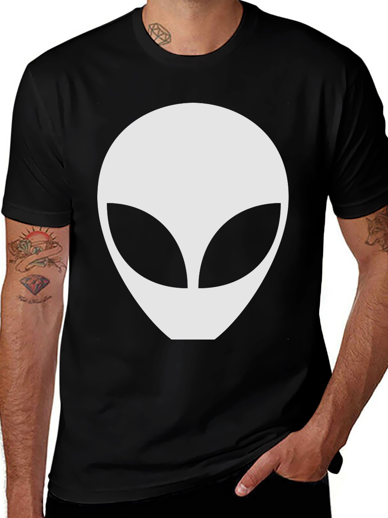 Variant 27 of Men's Black T-Shirt with Alien Head Graphic