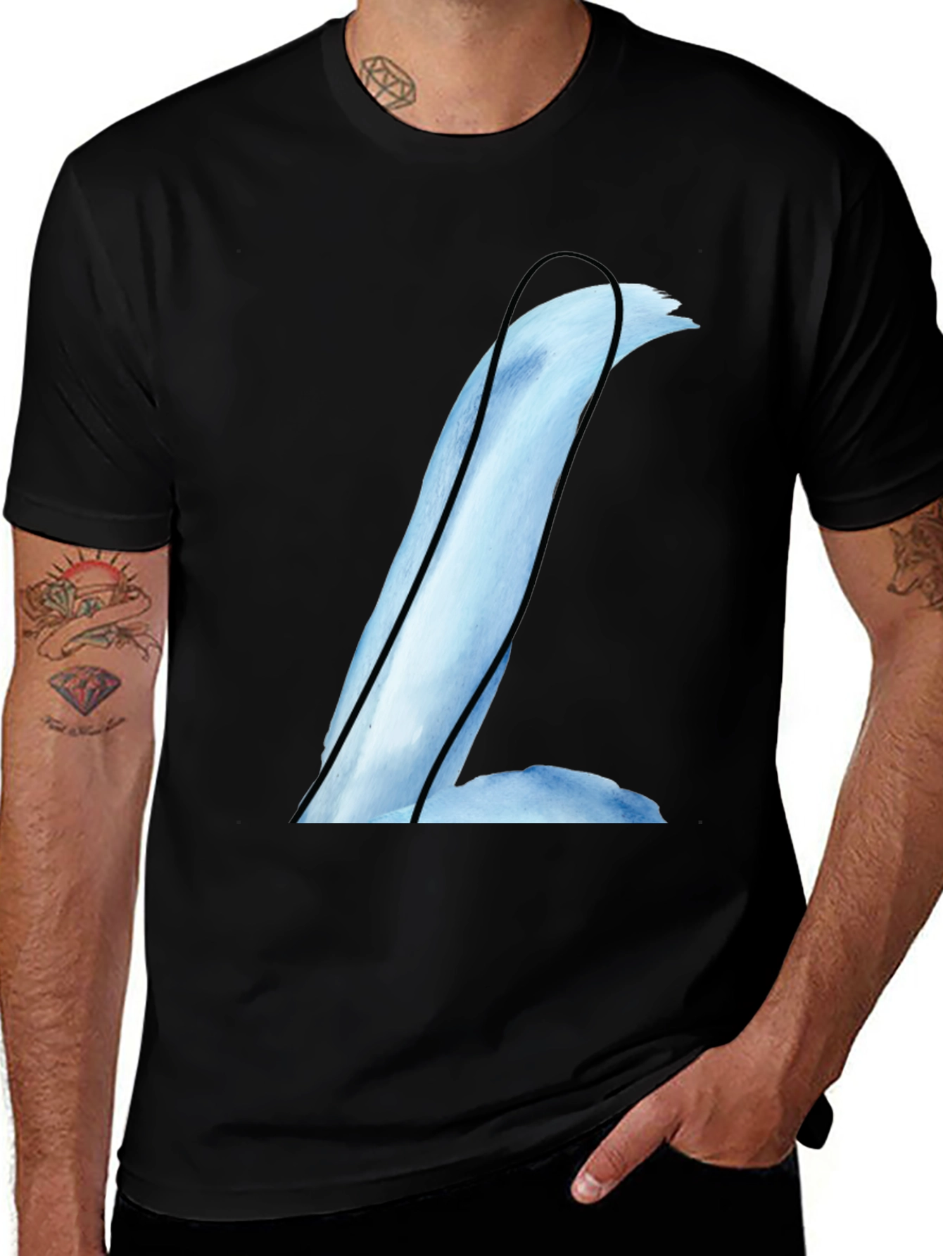 Variant 18 of Artistic 'L' Graphic Black T-Shirt