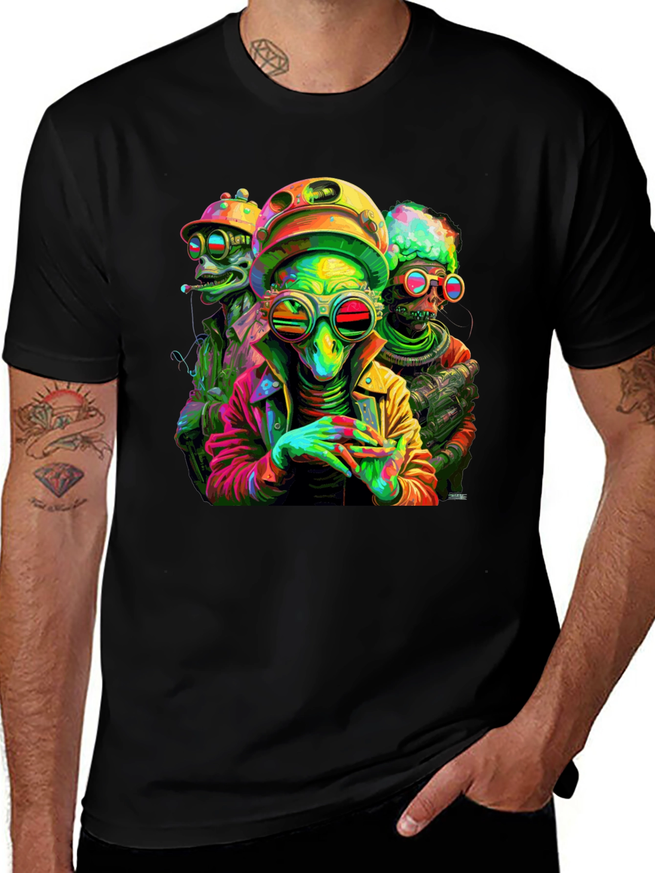 Variant 15 of Psychedelic Alien Crew Black T-Shirt