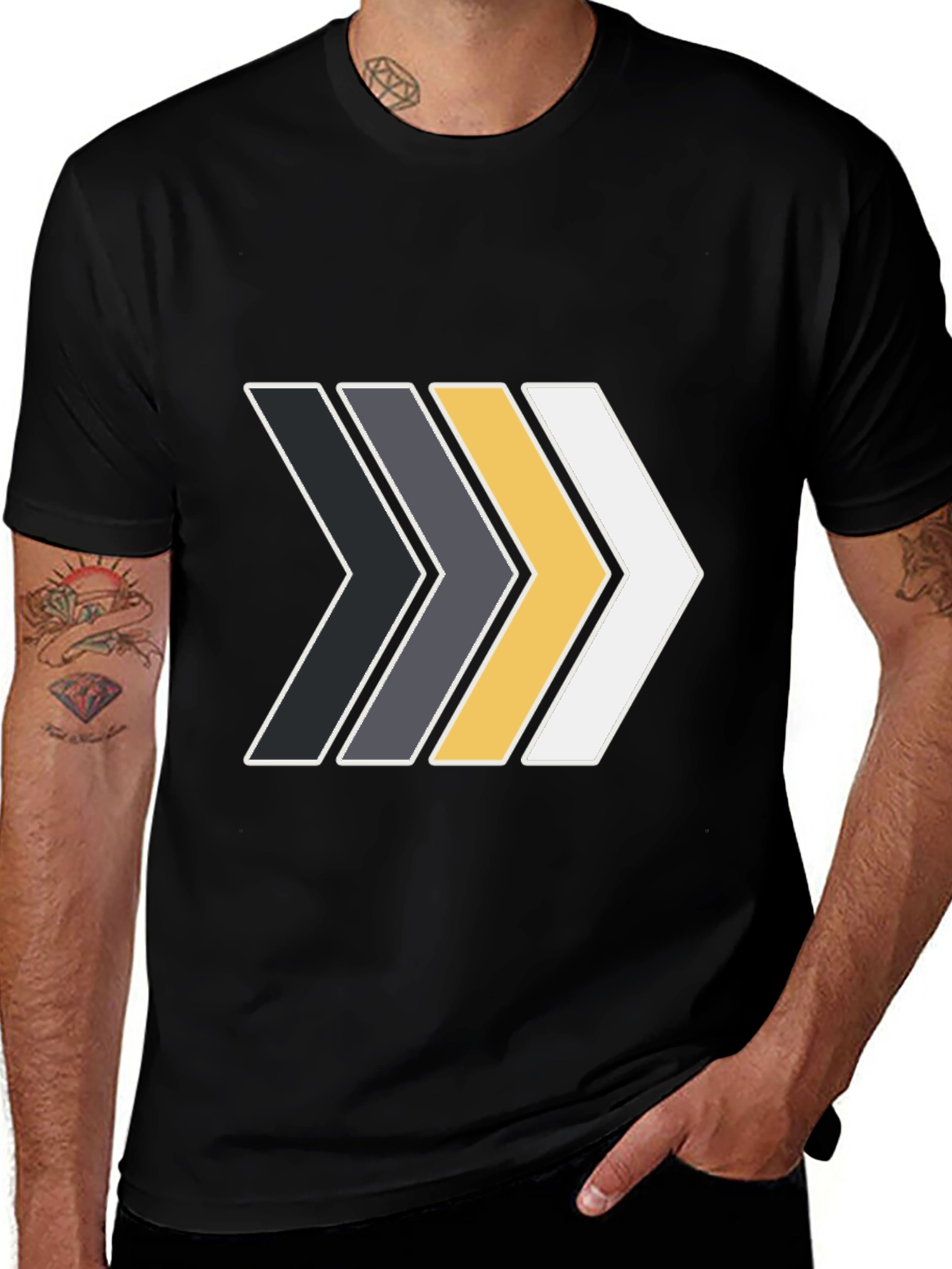 Modern Arrow Graphic Tee - Black