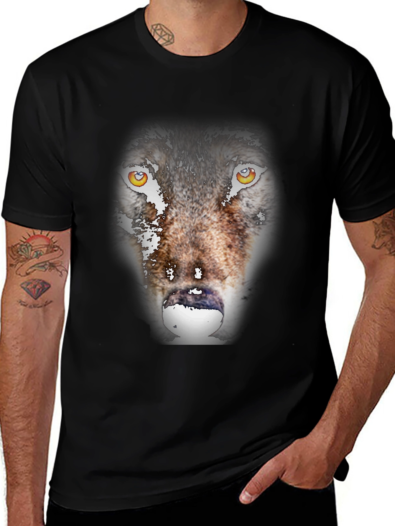 Variant 14 of Wolf Graphic Print Black T-Shirt