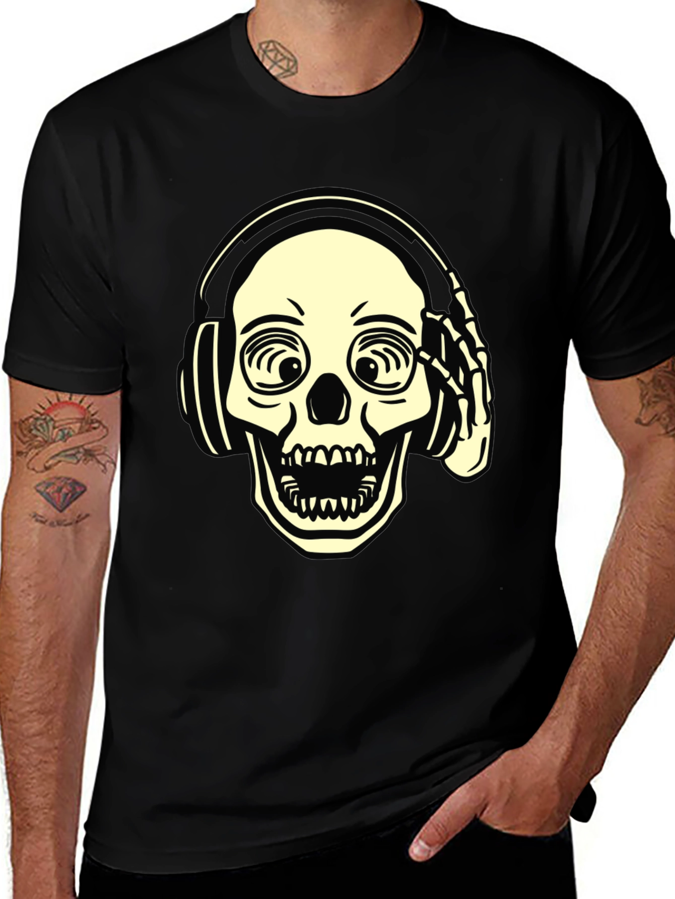 Variant 8 of Skull with Headphones Graphic Tee - Black