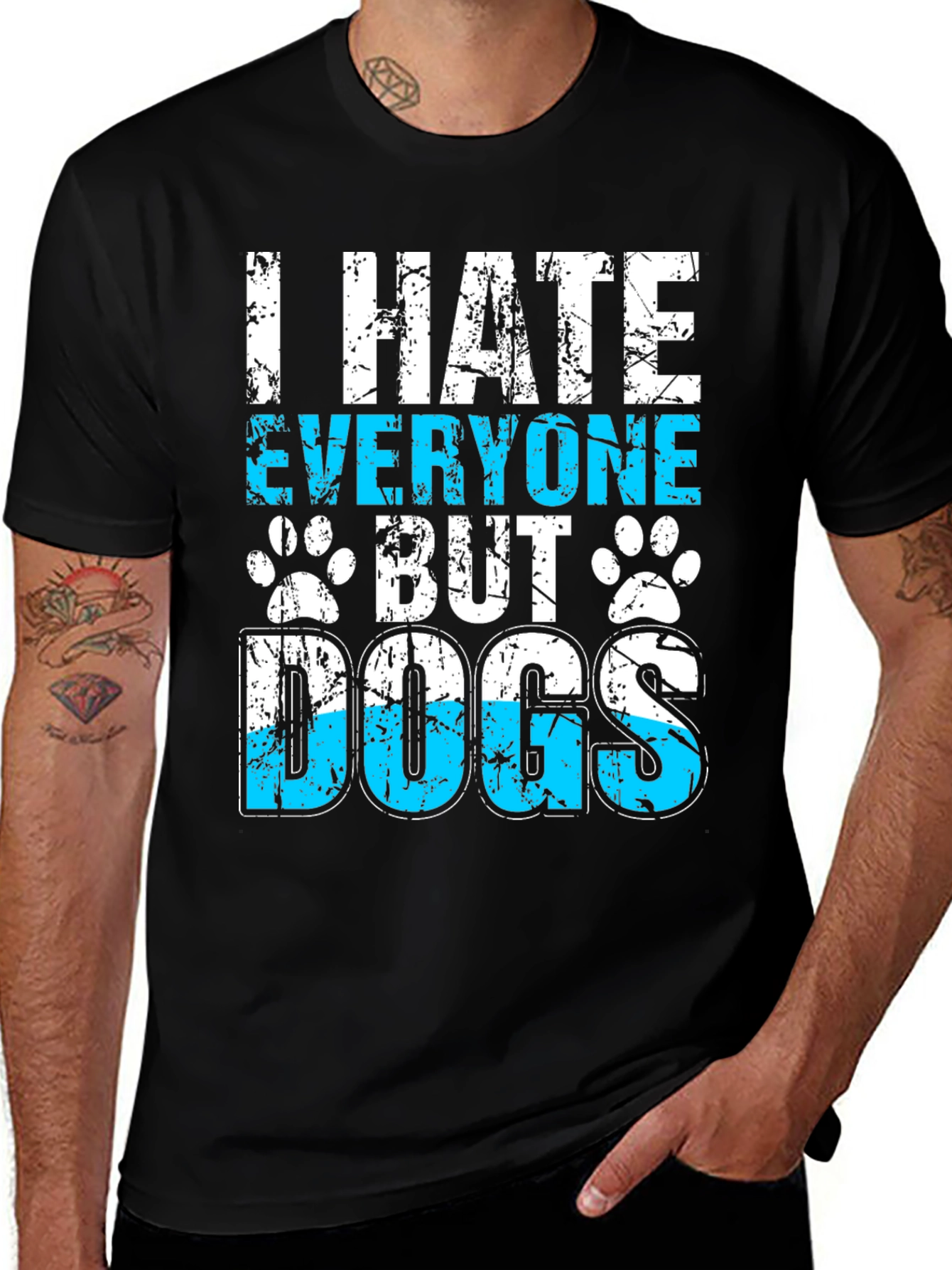 Variant 11 of I Hate Everyone But Dogs Graphic T-Shirt
