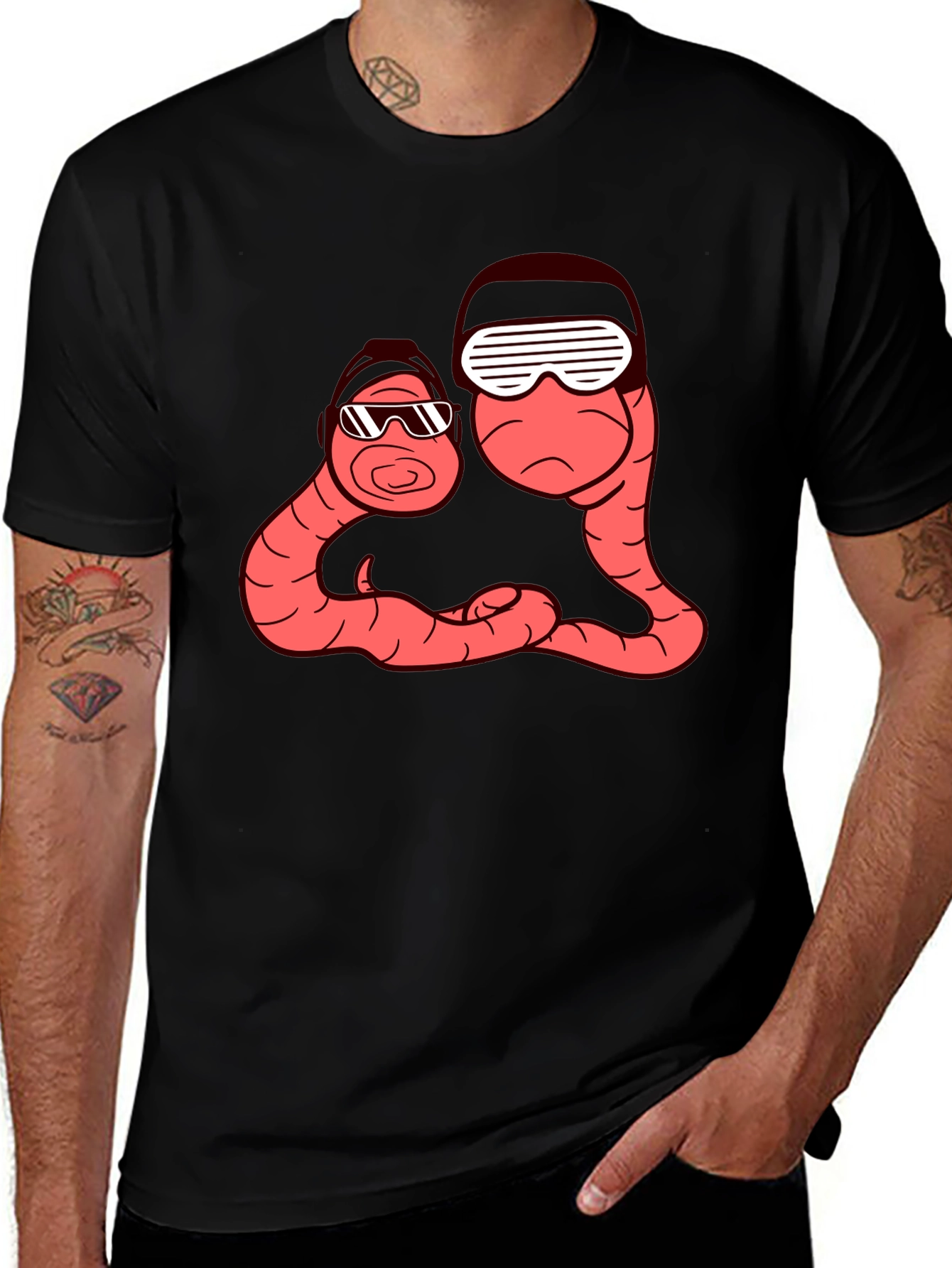Variant 3 of Cool Worms T-Shirt - Funky Design