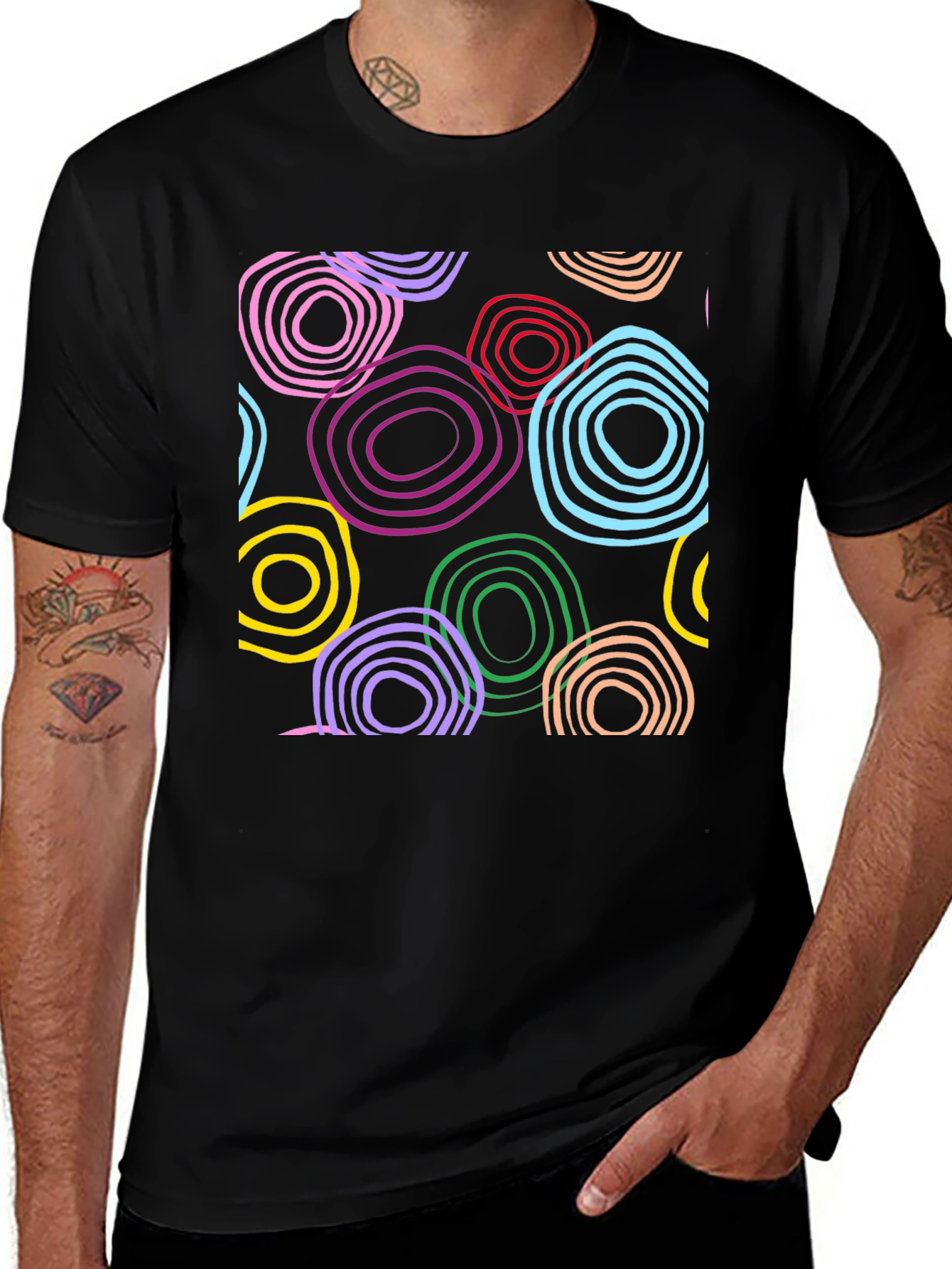 Variant 28 of Funky Rings Graphic Black T-Shirt