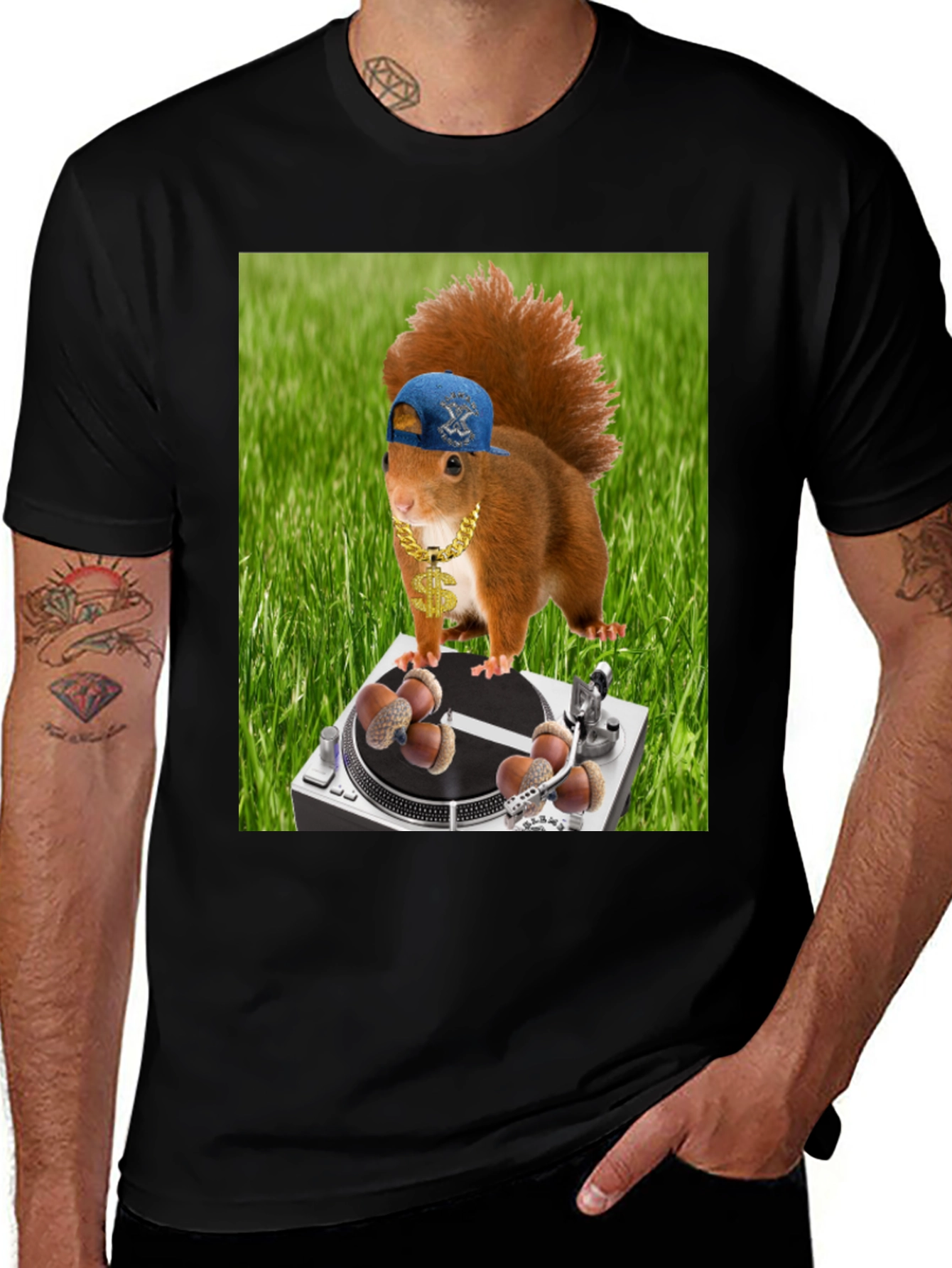 Variant 2 of Funny Squirrel DJ T-Shirt - Party Animal