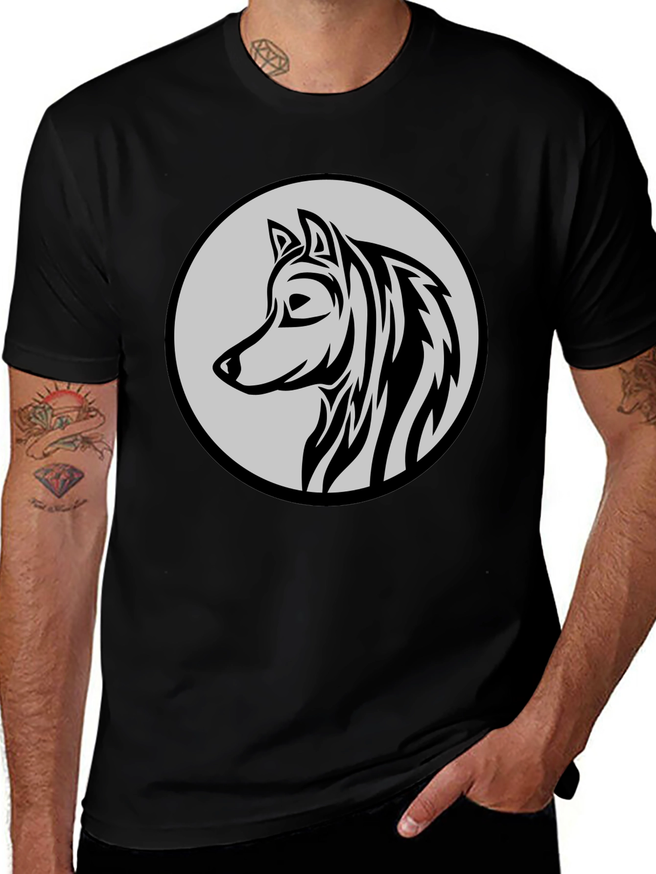 Variant 21 of Black Wolf Graphic Tee - Stylish Menswear