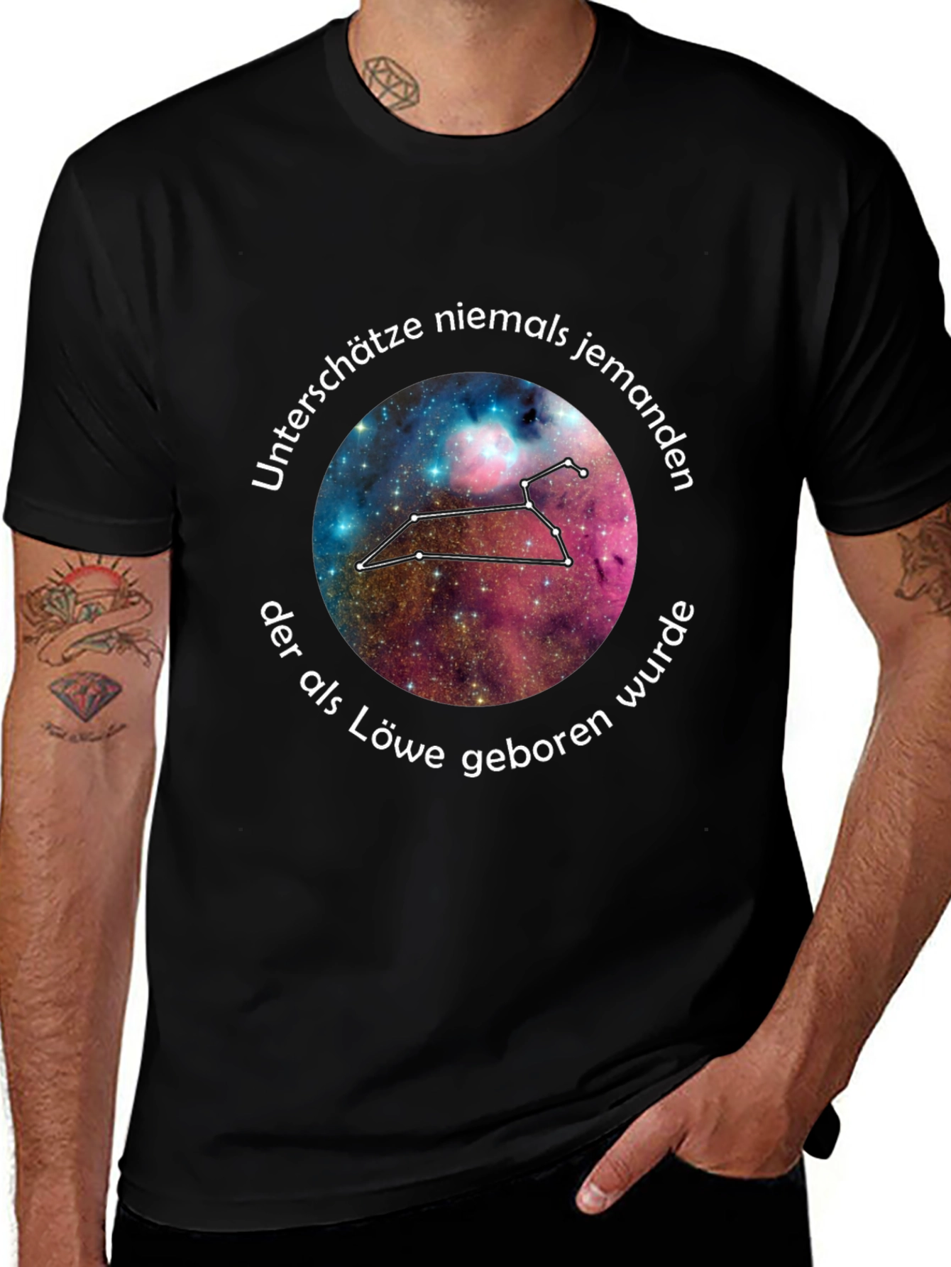 Leo Zodiac T-Shirt - Underschatze Niemals Jemanden
