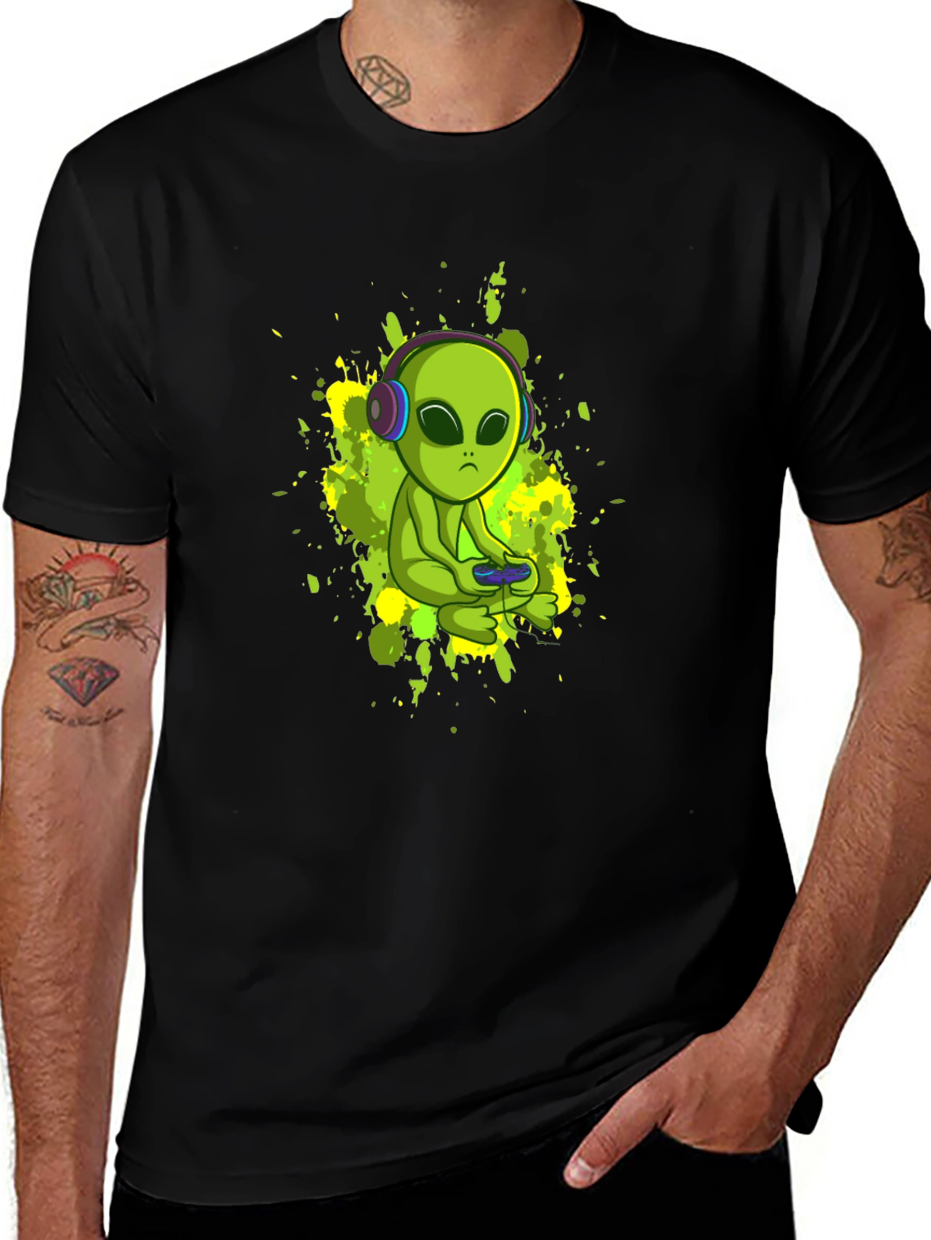 Variant 23 of Alien Gamer Black T-Shirt