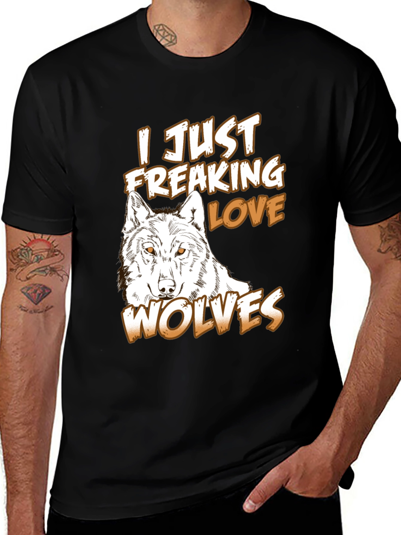 Variant 29 of Wolf Lover T-Shirt - Freaking Love Wolves Graphic Tee