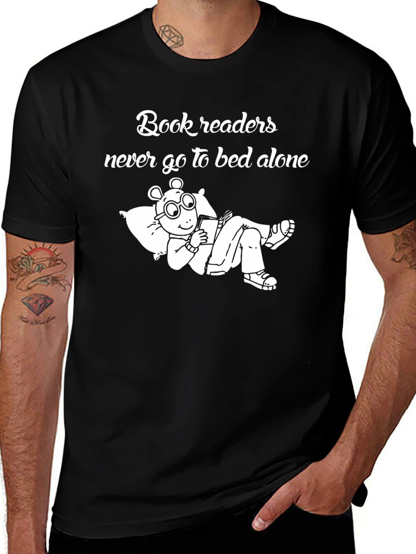 Variant 30 of Book Readers Arthur T-Shirt - Never Go To Bed Alone