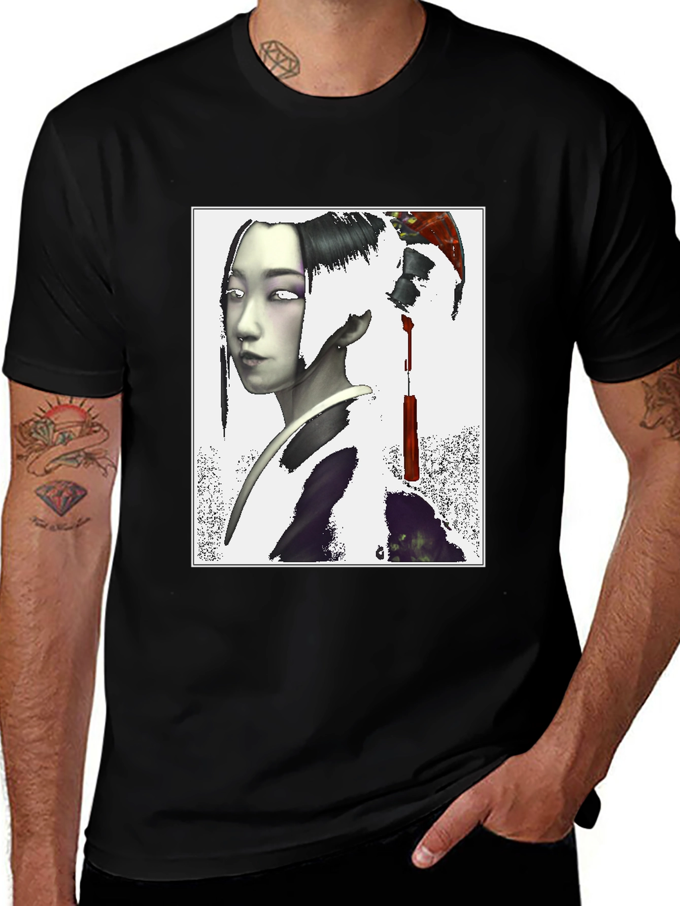Variant 23 of Geisha Graphic Print Black T-Shirt