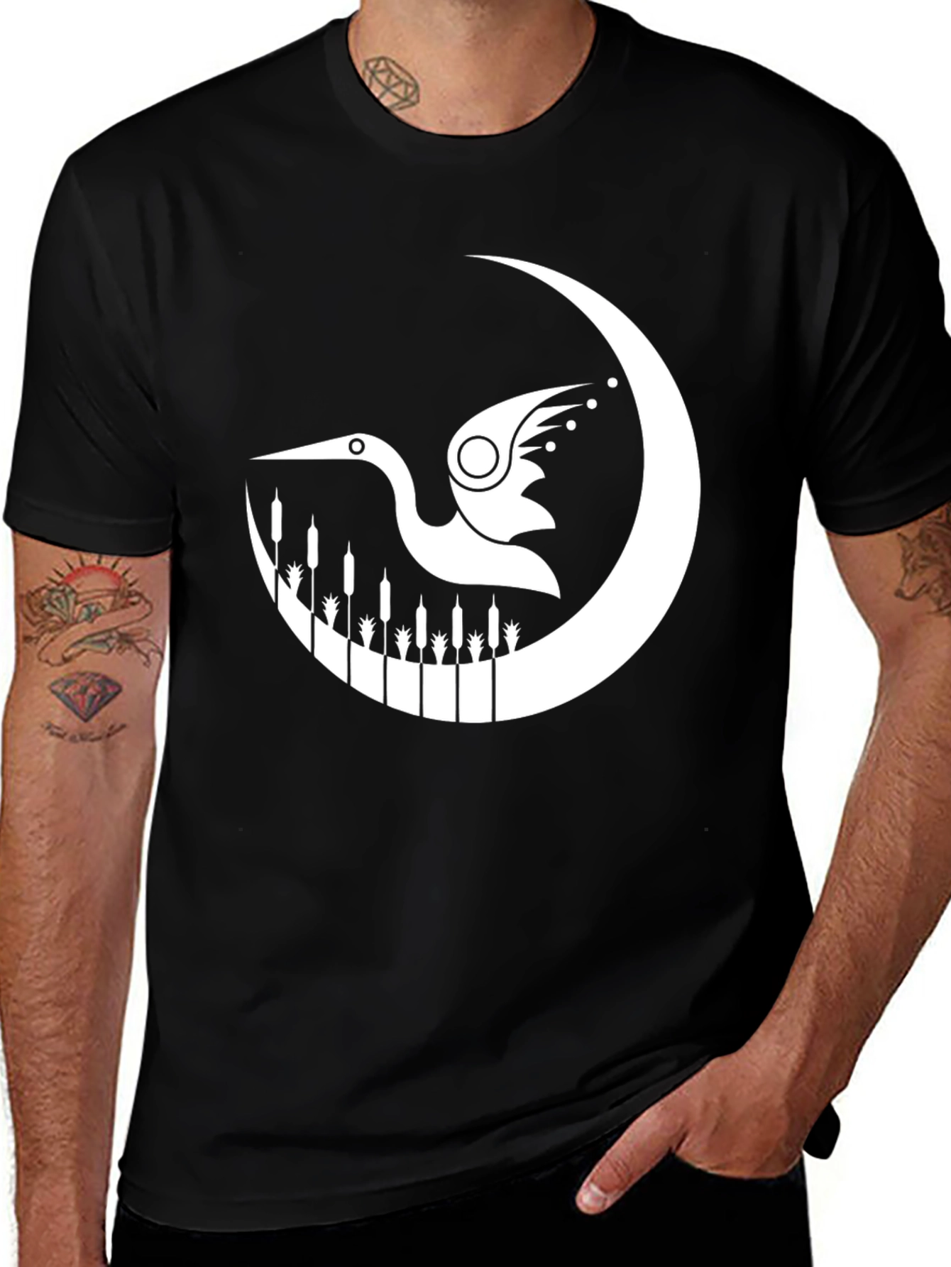 Variant 11 of Stylized Heron Graphic Print Black T-Shirt