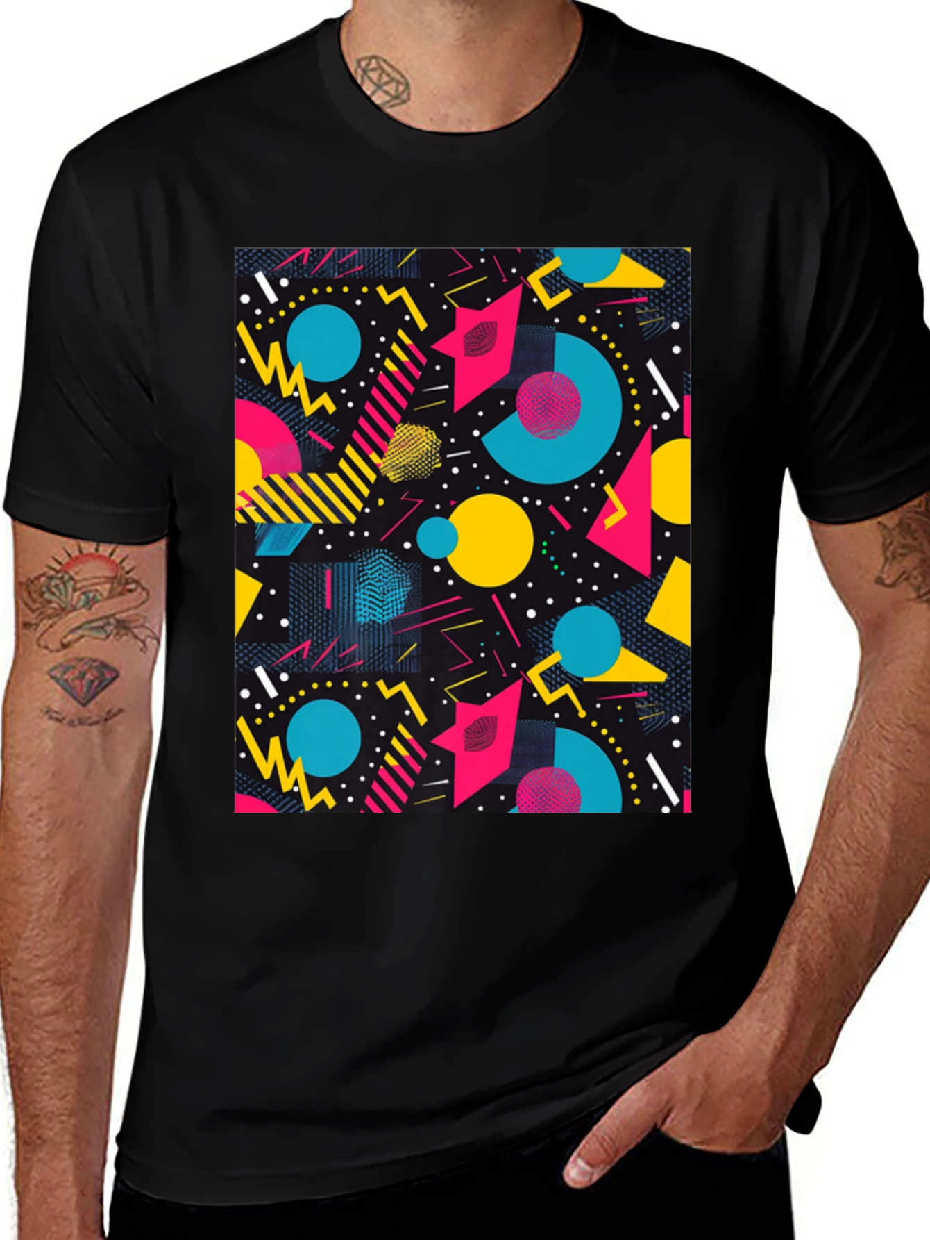 Variant 7 of Retro Geometric Pattern T-Shirt - Black