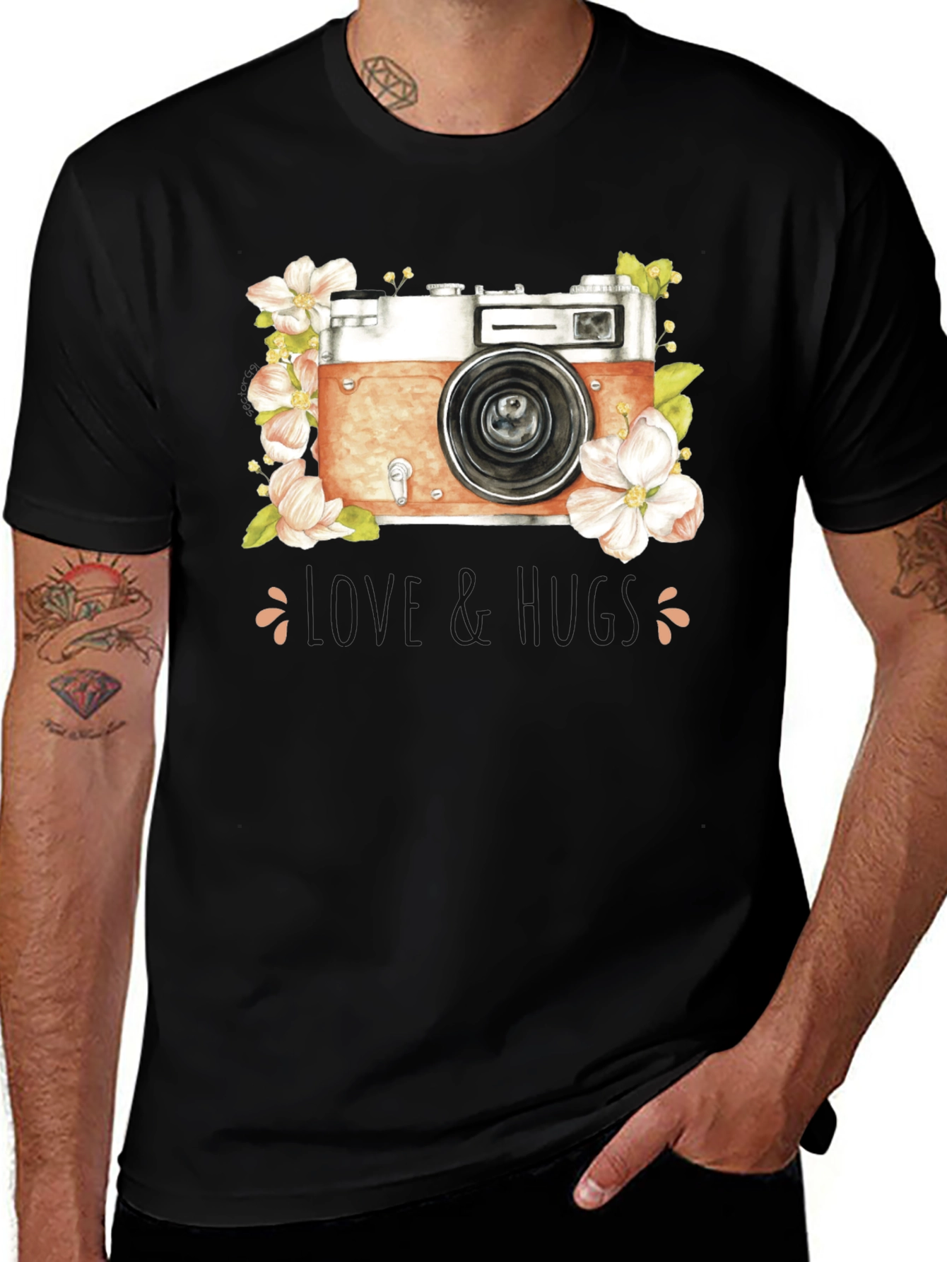 Variant 17 of Vintage Camera Floral T-Shirt
