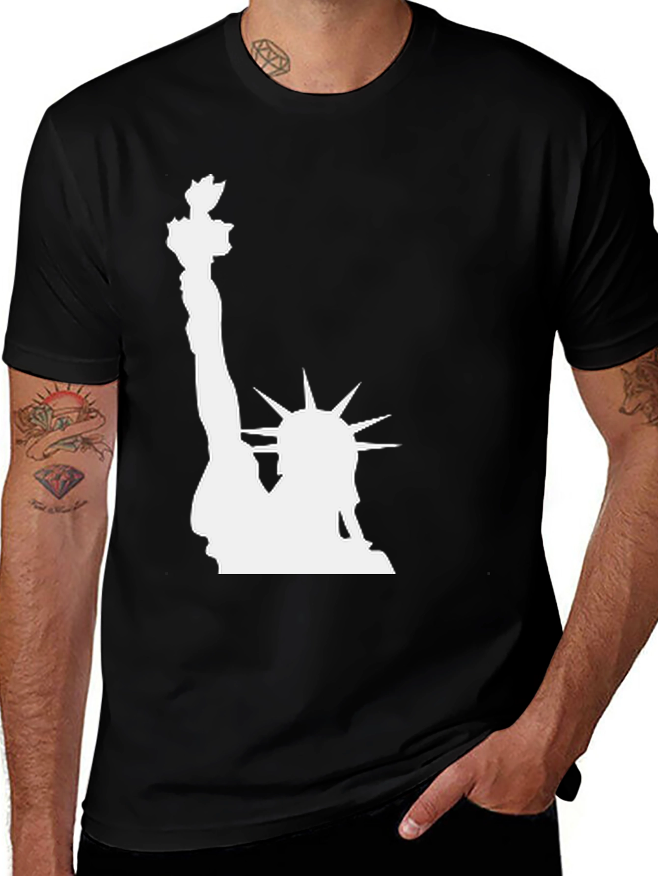 Statue of Liberty Graphic Tee - Classic Black T-Shirt