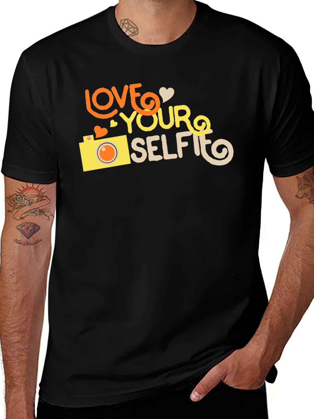 Variant 9 of Love Your Selfie Black Graphic T-Shirt