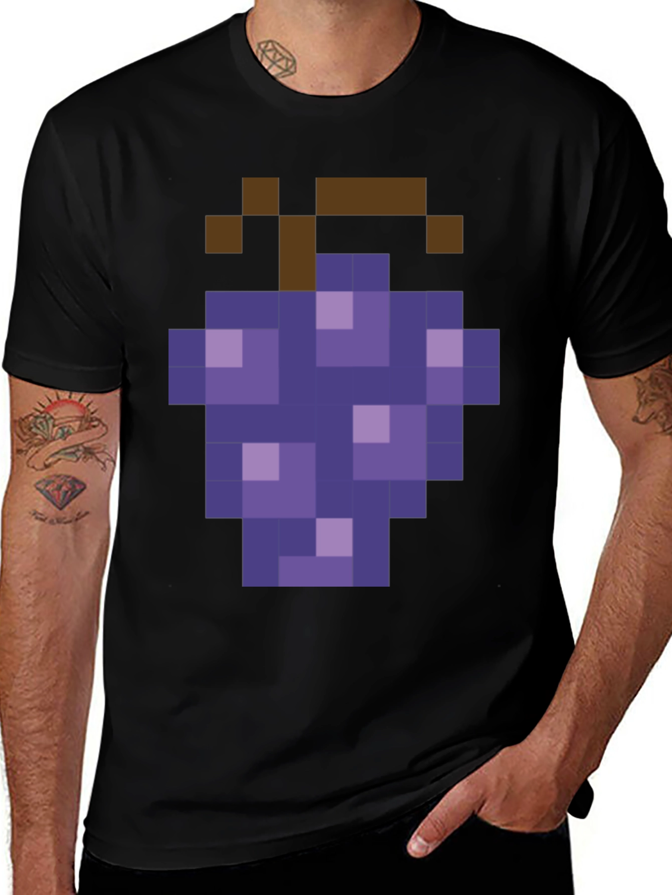 Variant 25 of Pixel Grape T-Shirt - Gamer Style