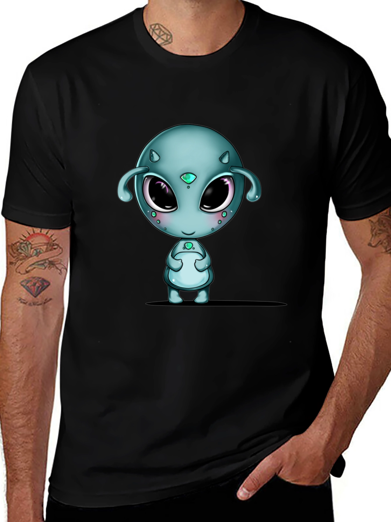 Variant 20 of Cute Alien Graphic Black T-Shirt