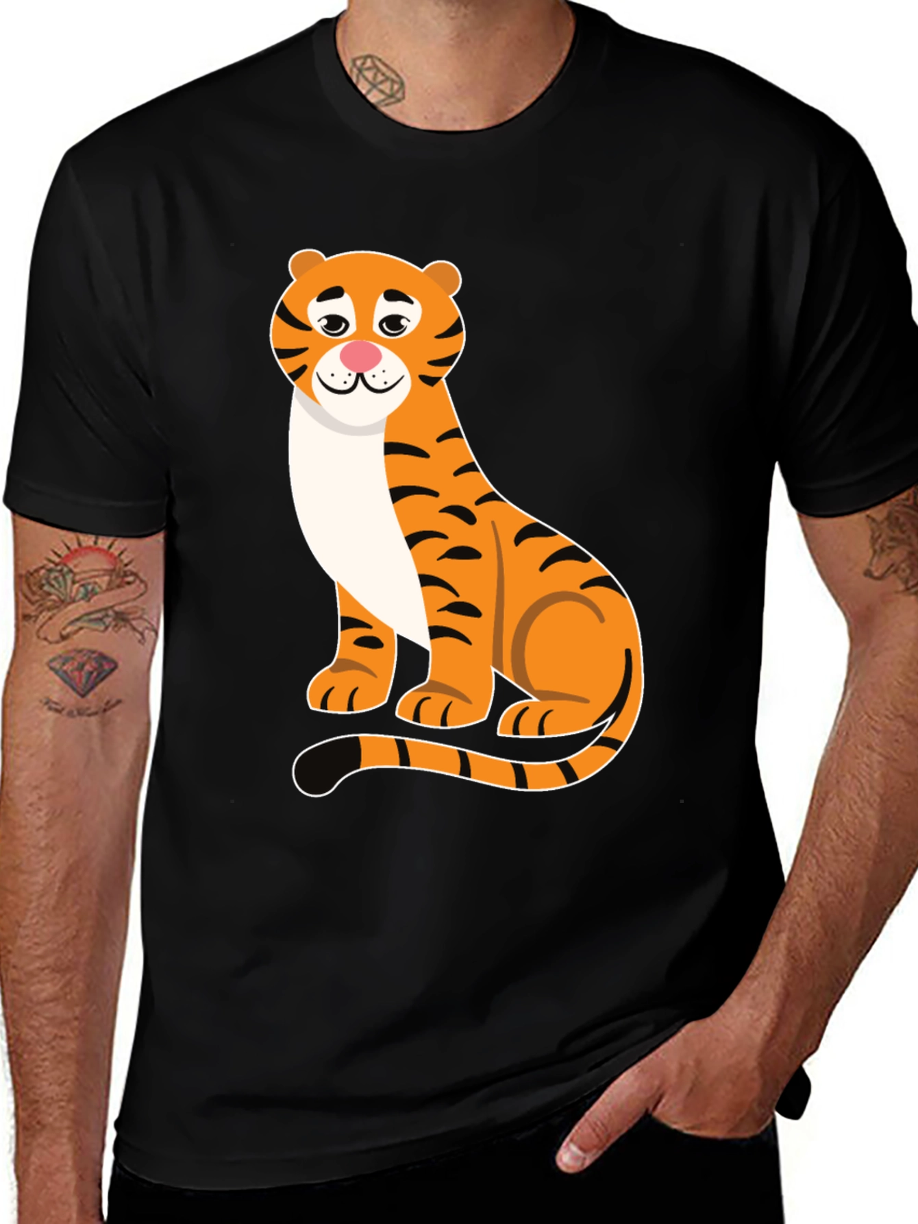 Variant 28 of Tiger Graphic Black T-Shirt