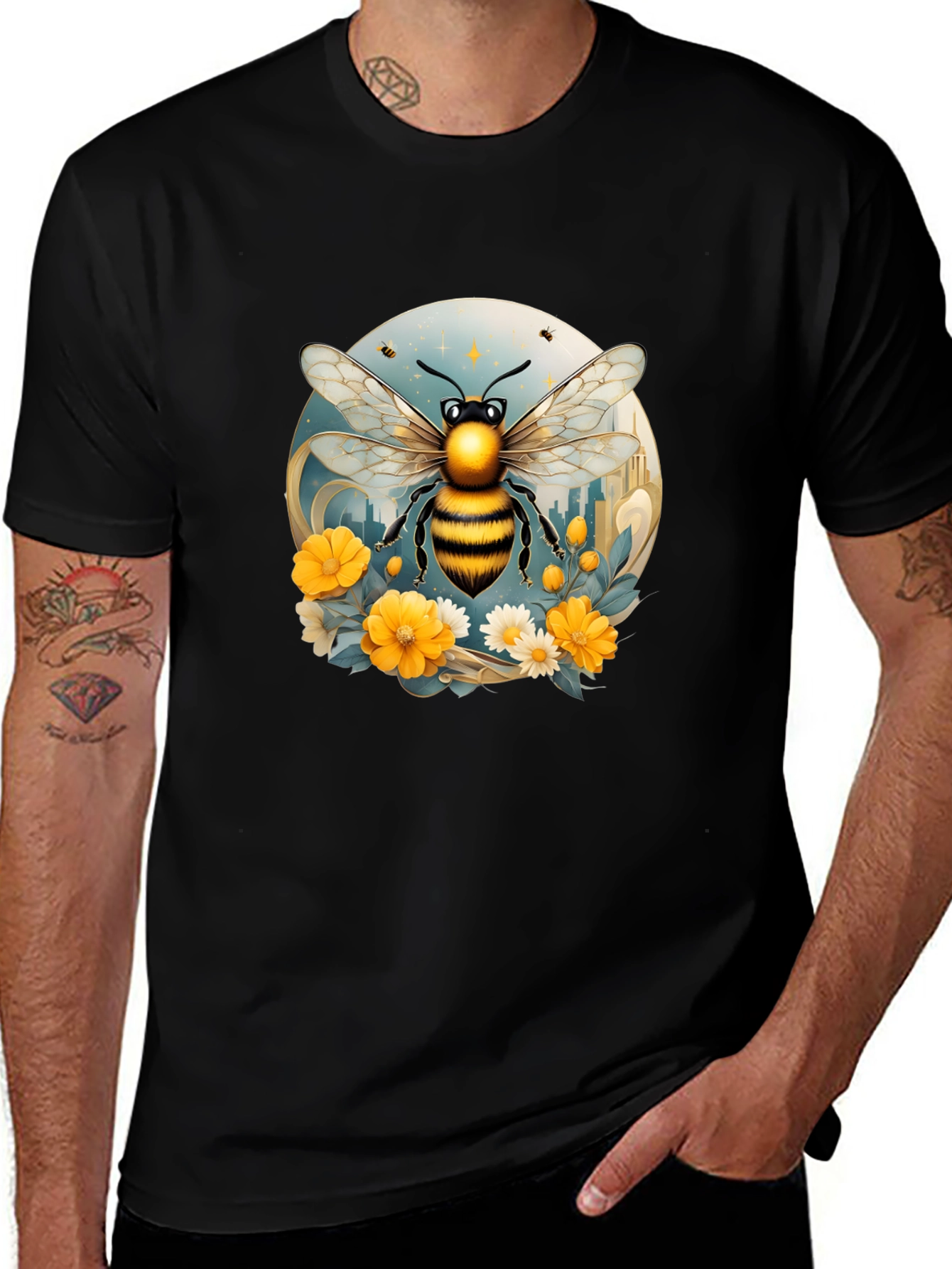 Variant 25 of Bee Graphic Black T-Shirt