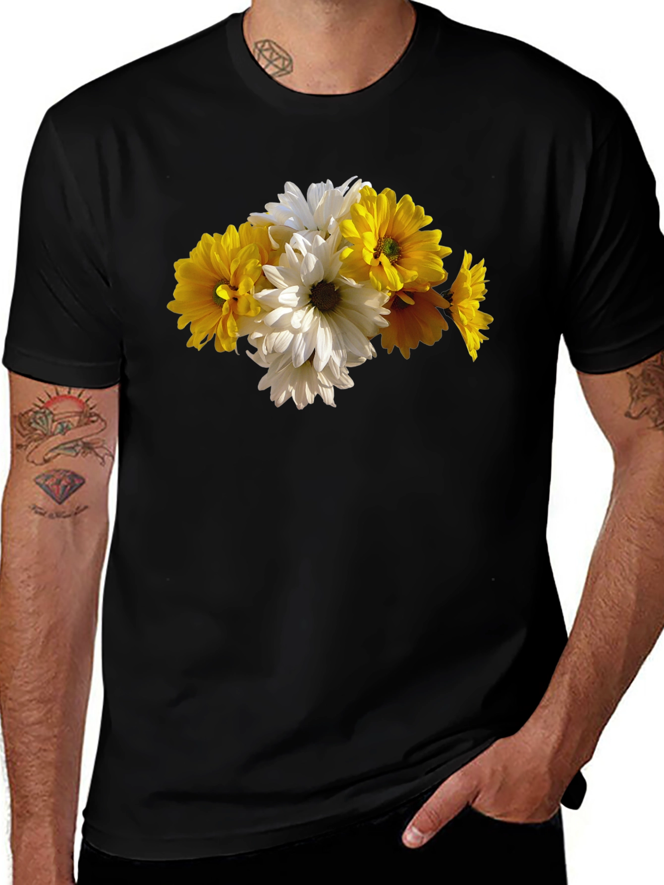 Variant 24 of Floral Print T-Shirt - Yellow and White Daisies