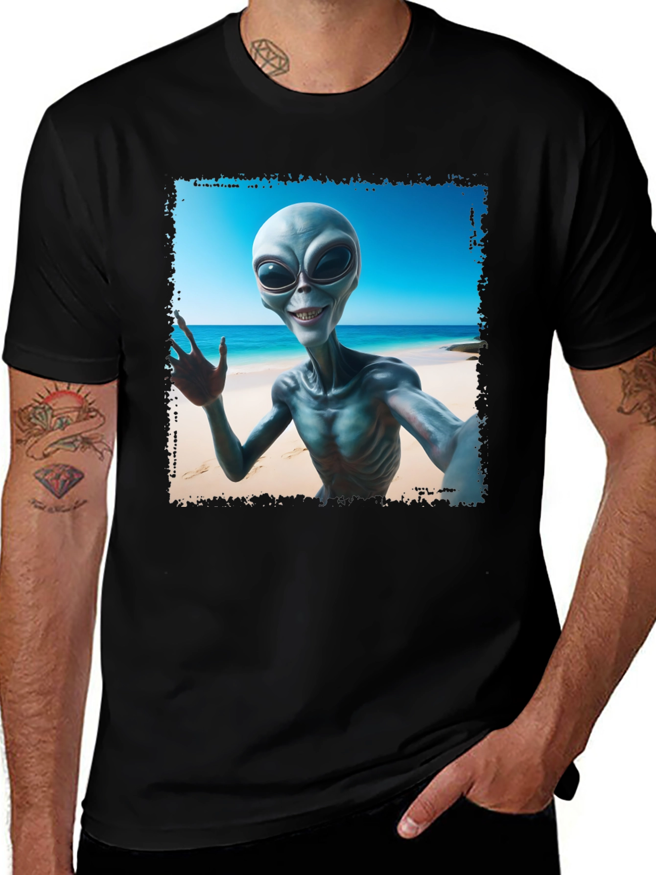 Variant 26 of Alien Selfie Graphic Tee - Black Cotton T-Shirt