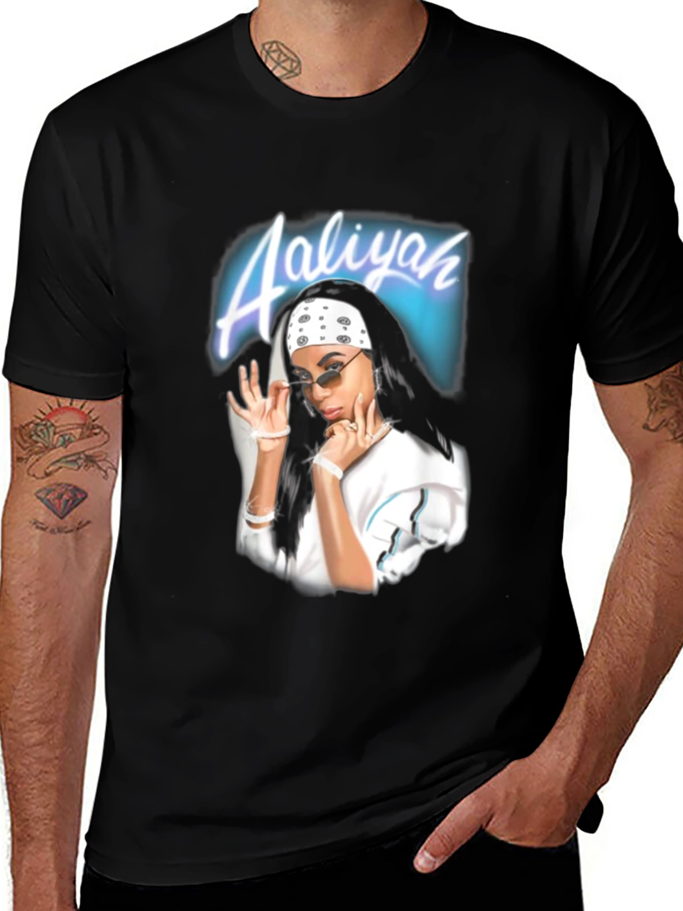 Variant 3 of Aaliyah Graphic Print T-Shirt