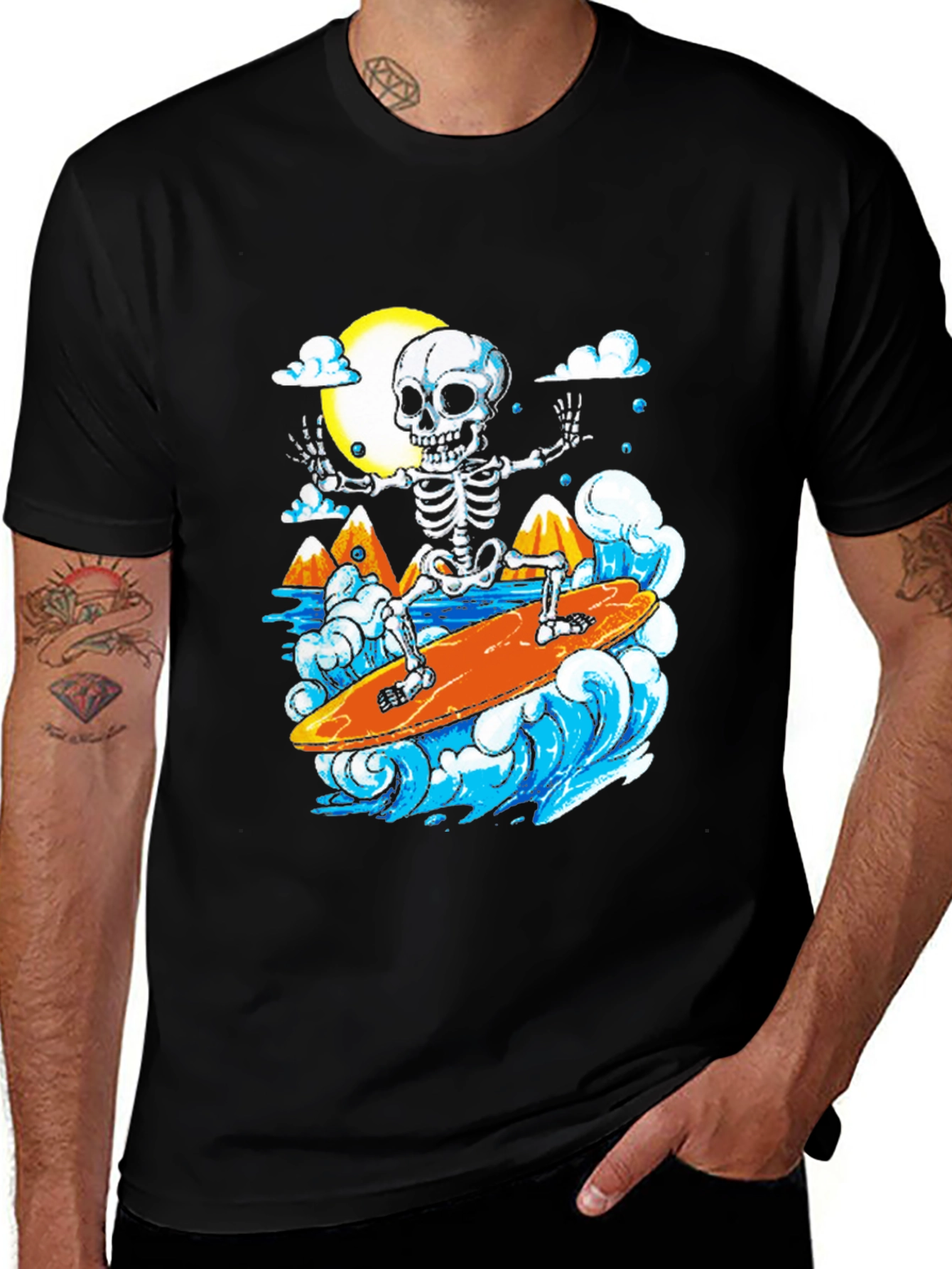 Variant 24 of Skeleton Surfer Graphic T-Shirt
