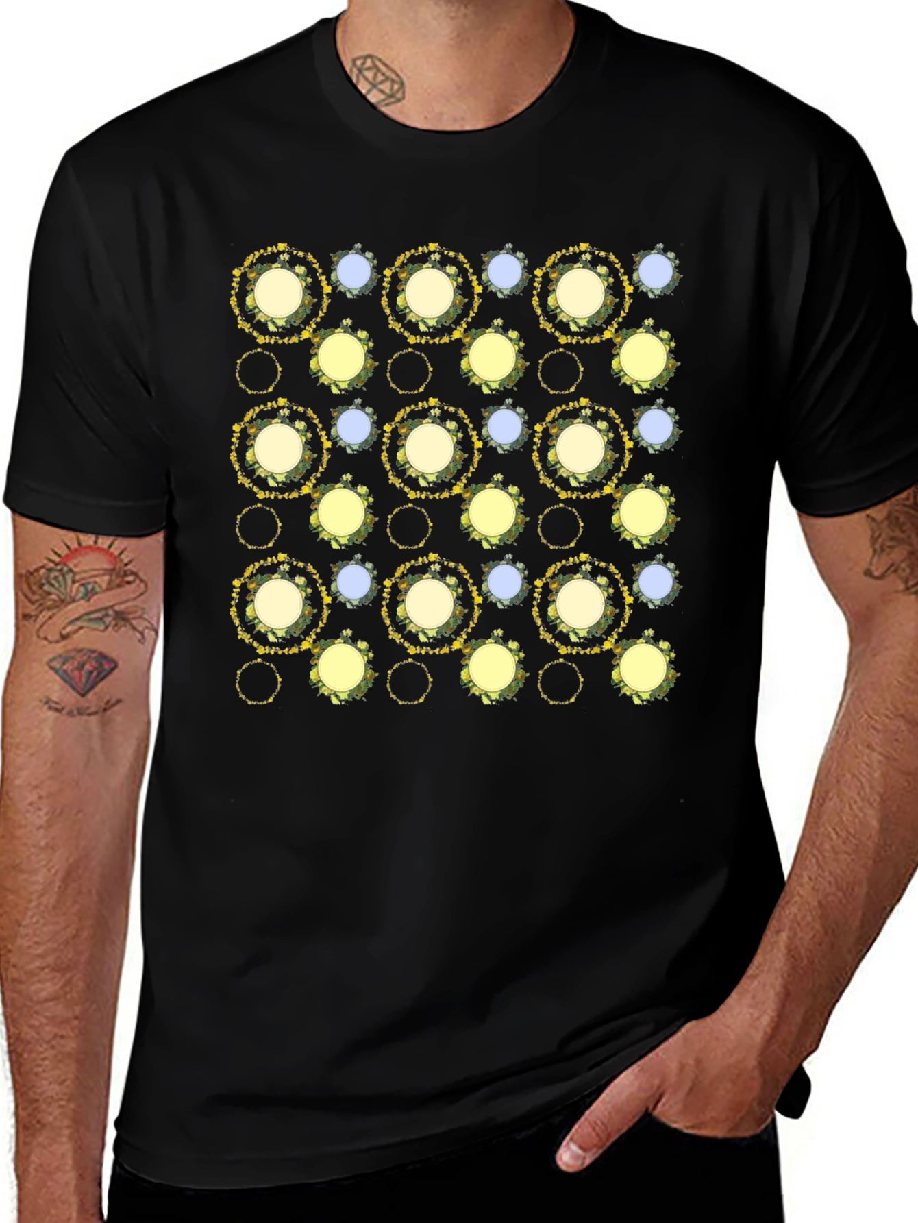 Abstract Circle Pattern Black T-Shirt