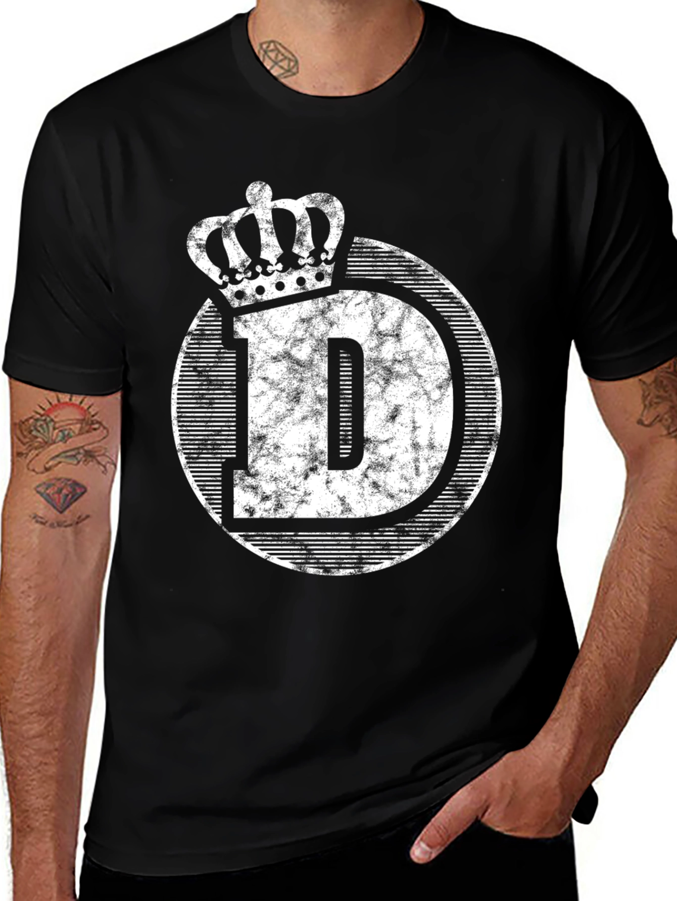 King D Black T-Shirt